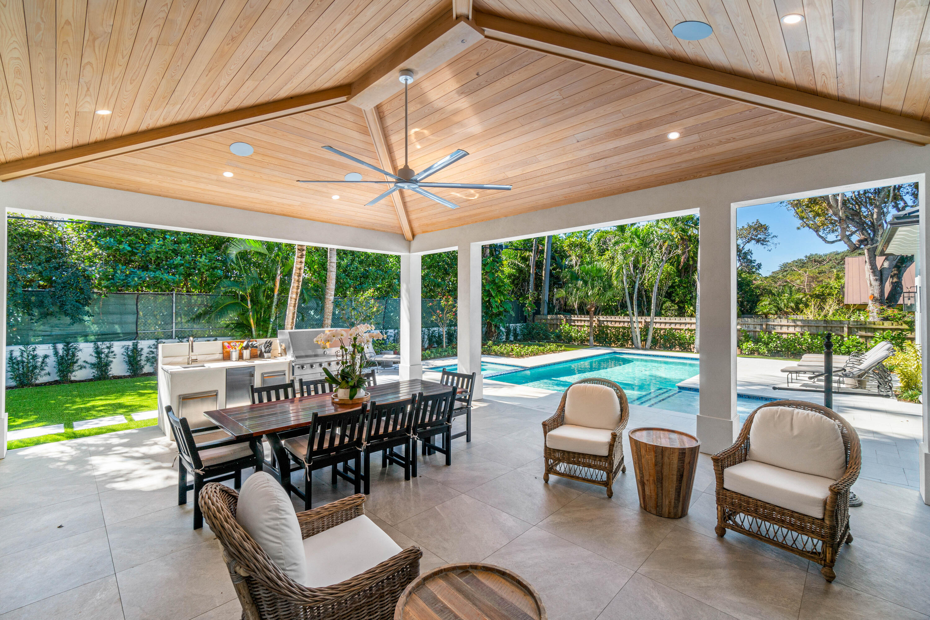 18 NW 15th, Delray Beach FL 33444