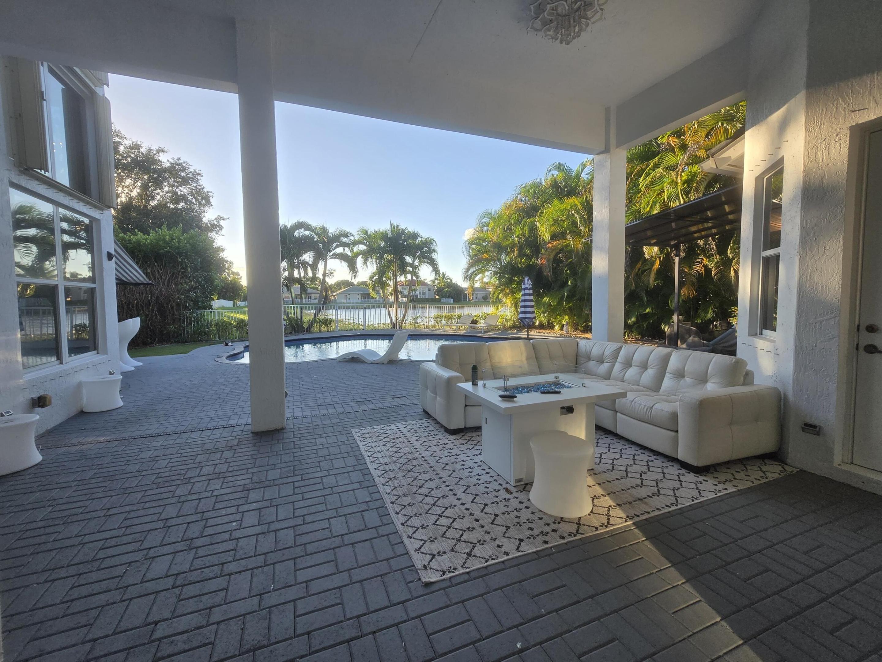 11910 Osprey Point, Wellington FL 33449