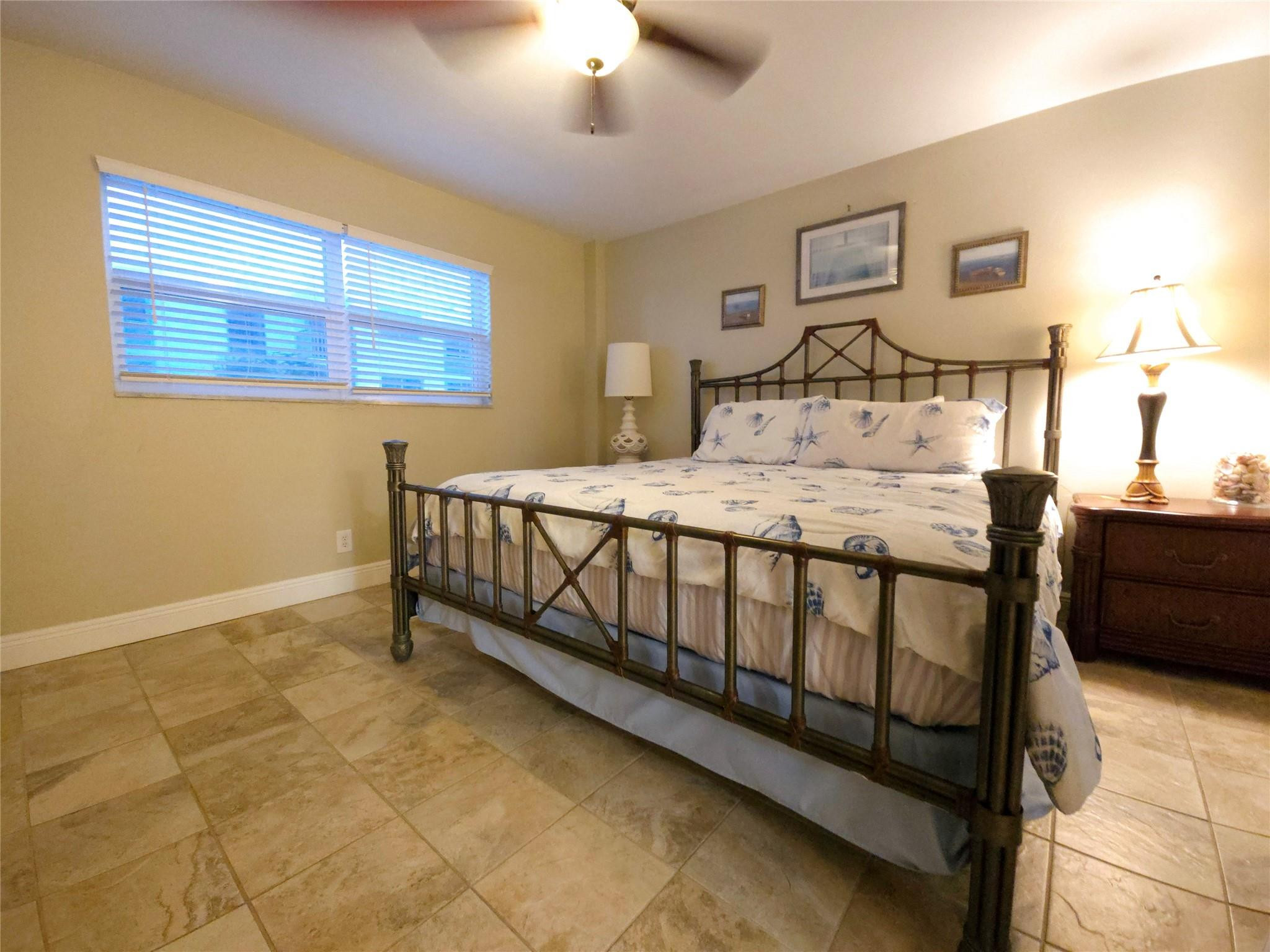 1161 Hillsboro Mile #506, Hillsboro Beach FL 33062