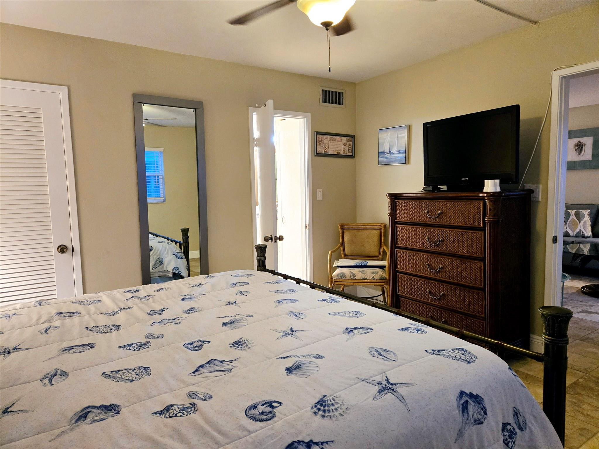 1161 Hillsboro Mile #506, Hillsboro Beach FL 33062