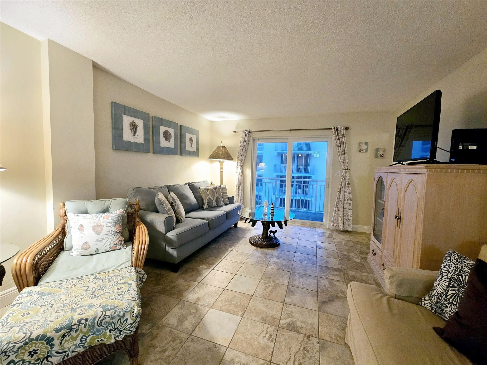 1161 Hillsboro Mile #506, Hillsboro Beach FL 33062