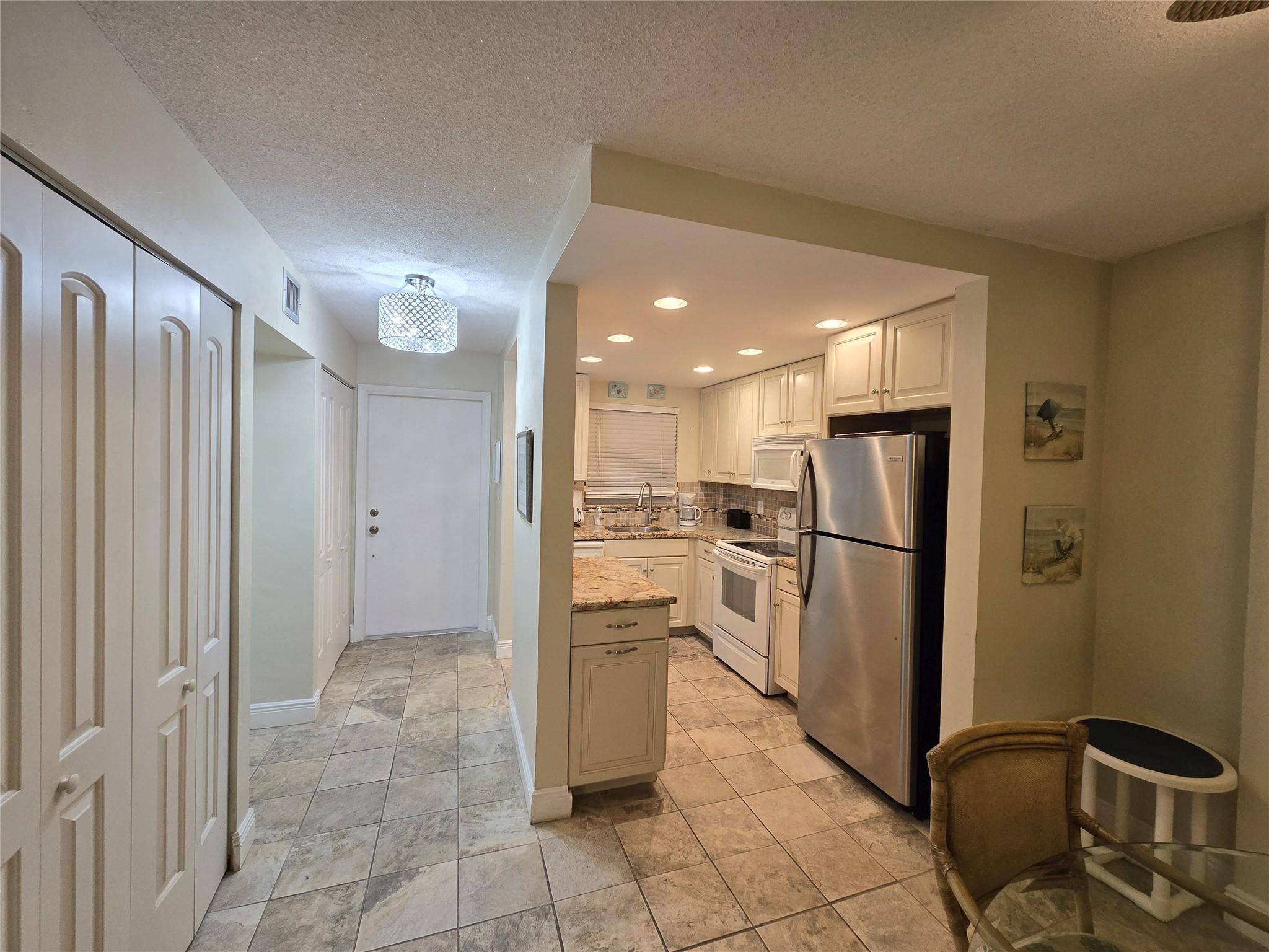 1161 Hillsboro Mile #506, Hillsboro Beach FL 33062