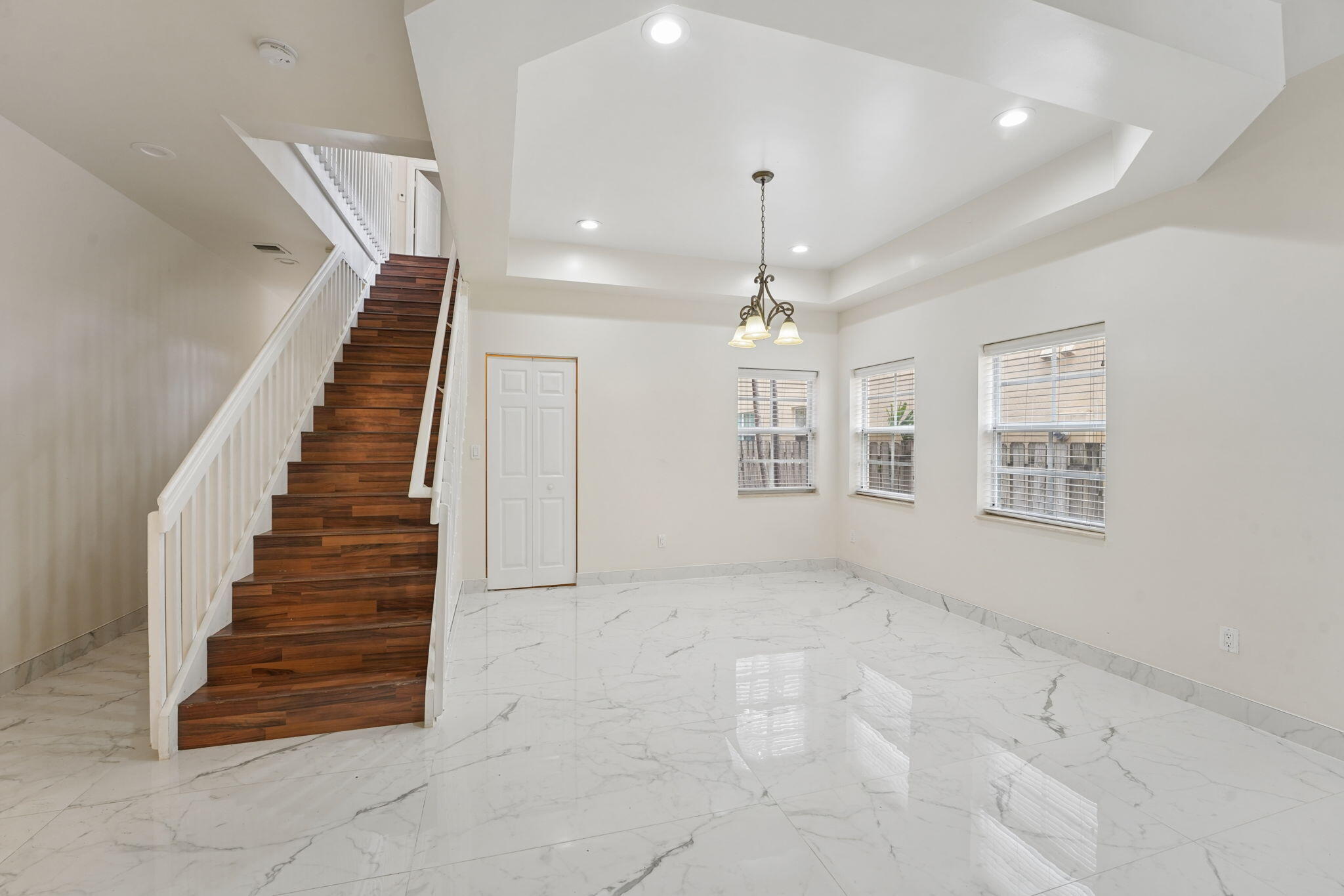819 SW 7th, Fort Lauderdale FL 33315