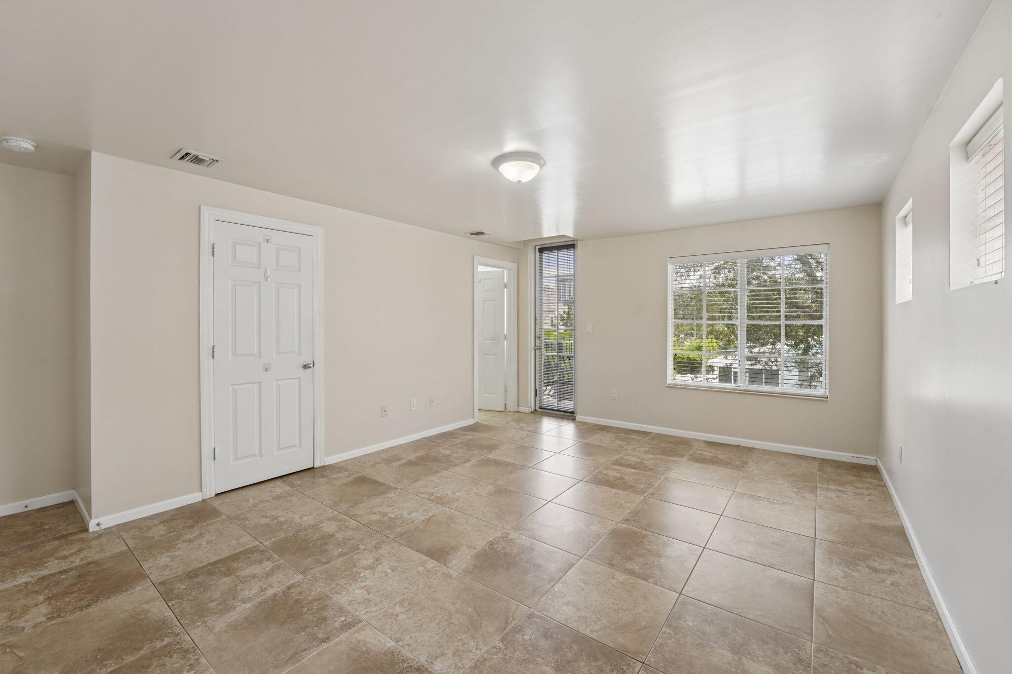 819 SW 7th, Fort Lauderdale FL 33315
