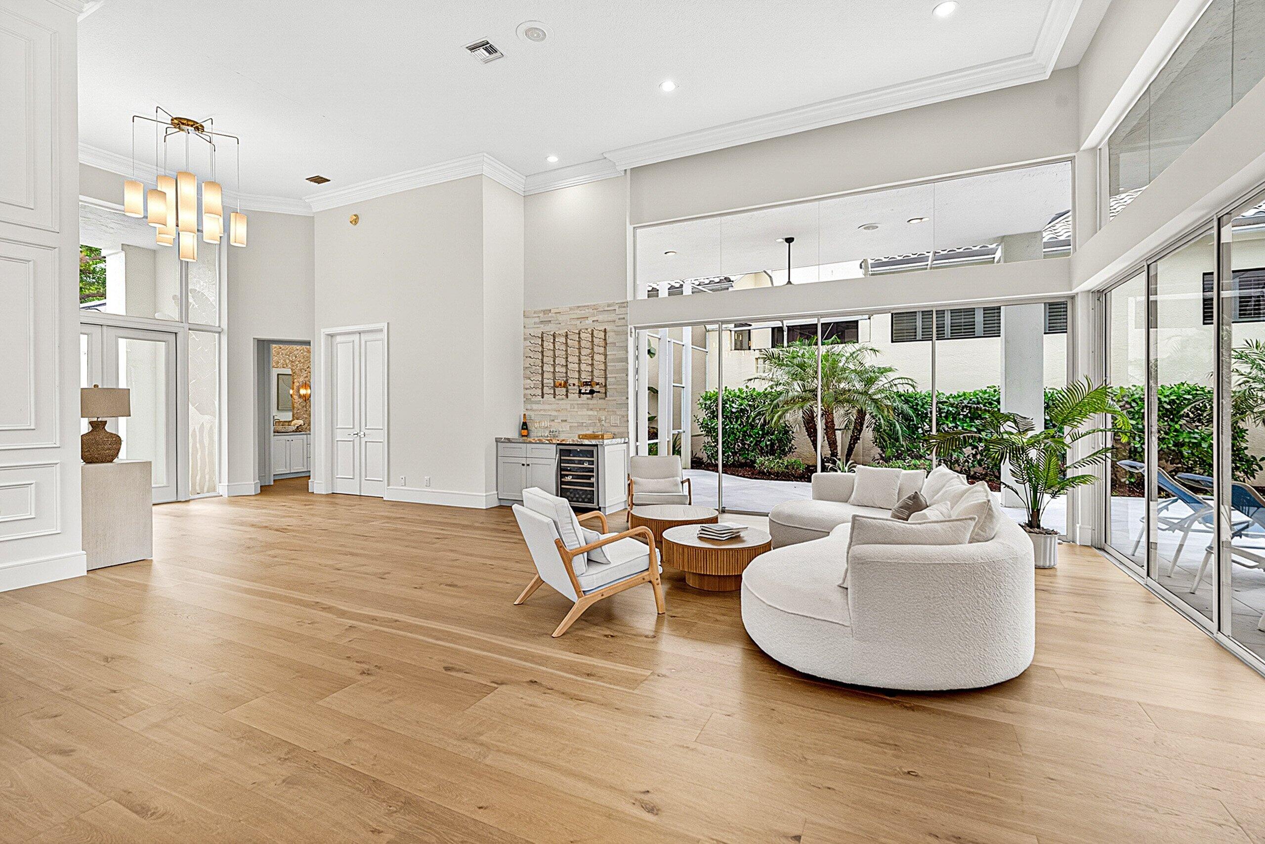 1128 Crystal, Palm Beach Gardens FL 33418
