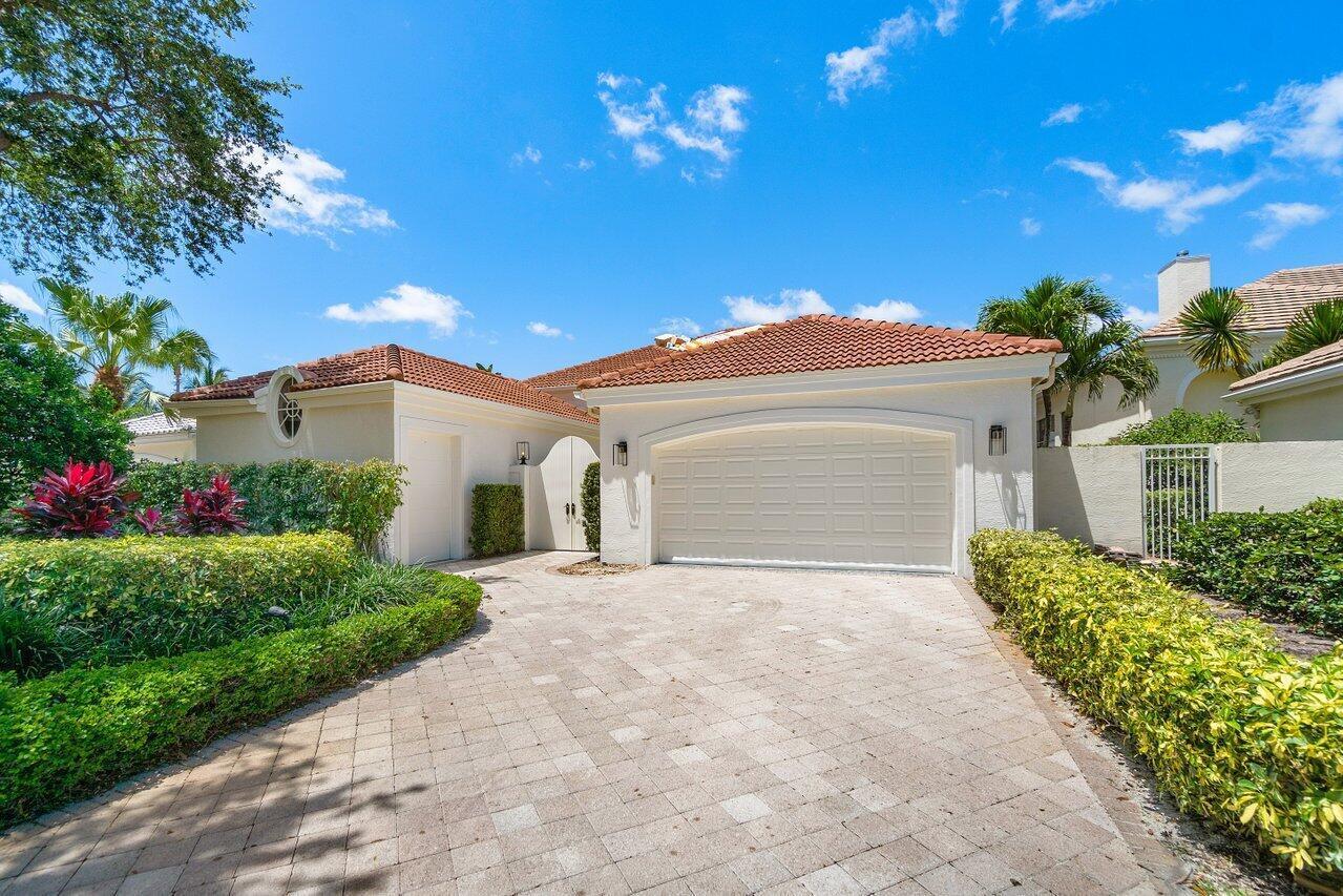 1128 Crystal, Palm Beach Gardens FL 33418