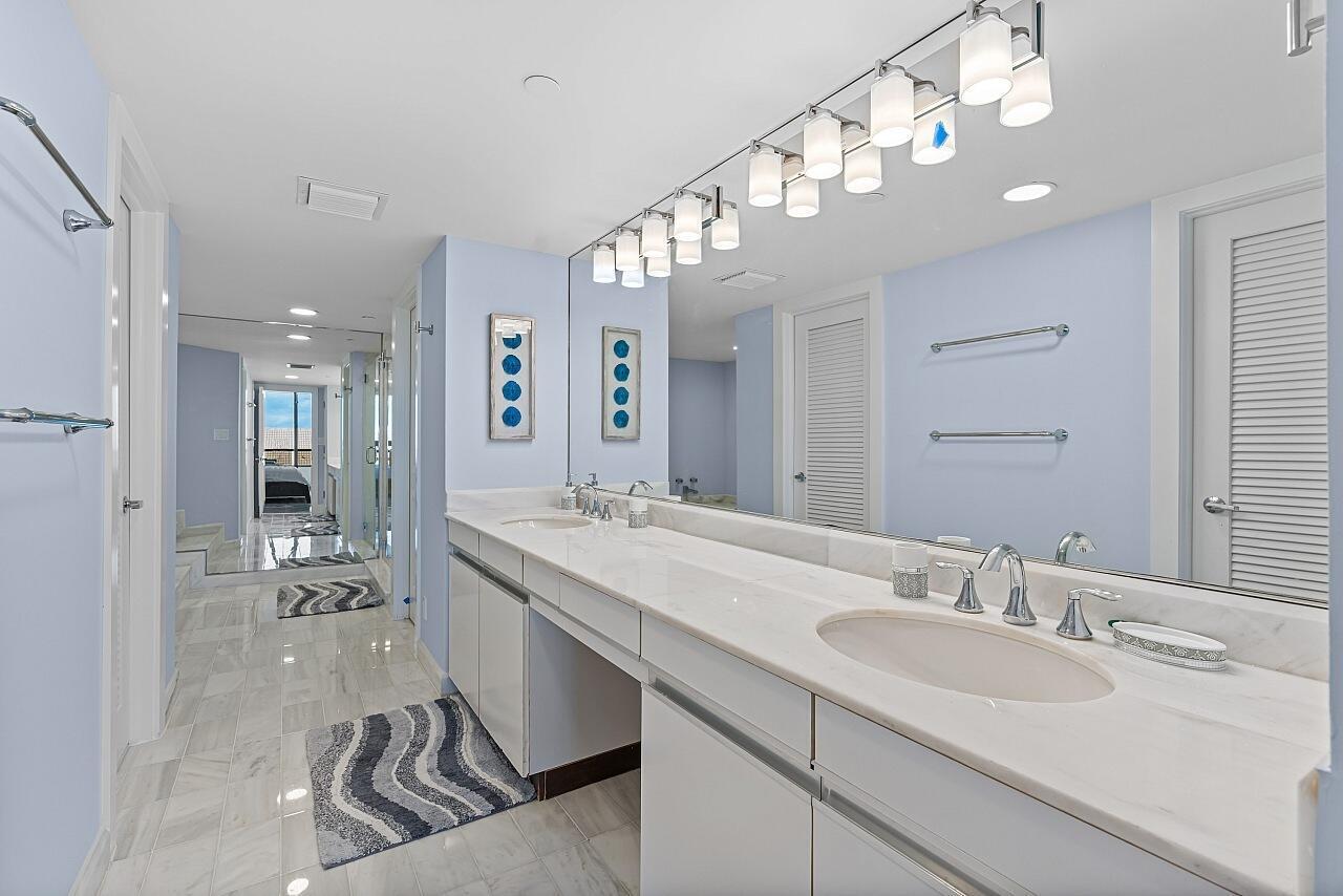 100 Lakeshore #252, North Palm Beach FL 33408