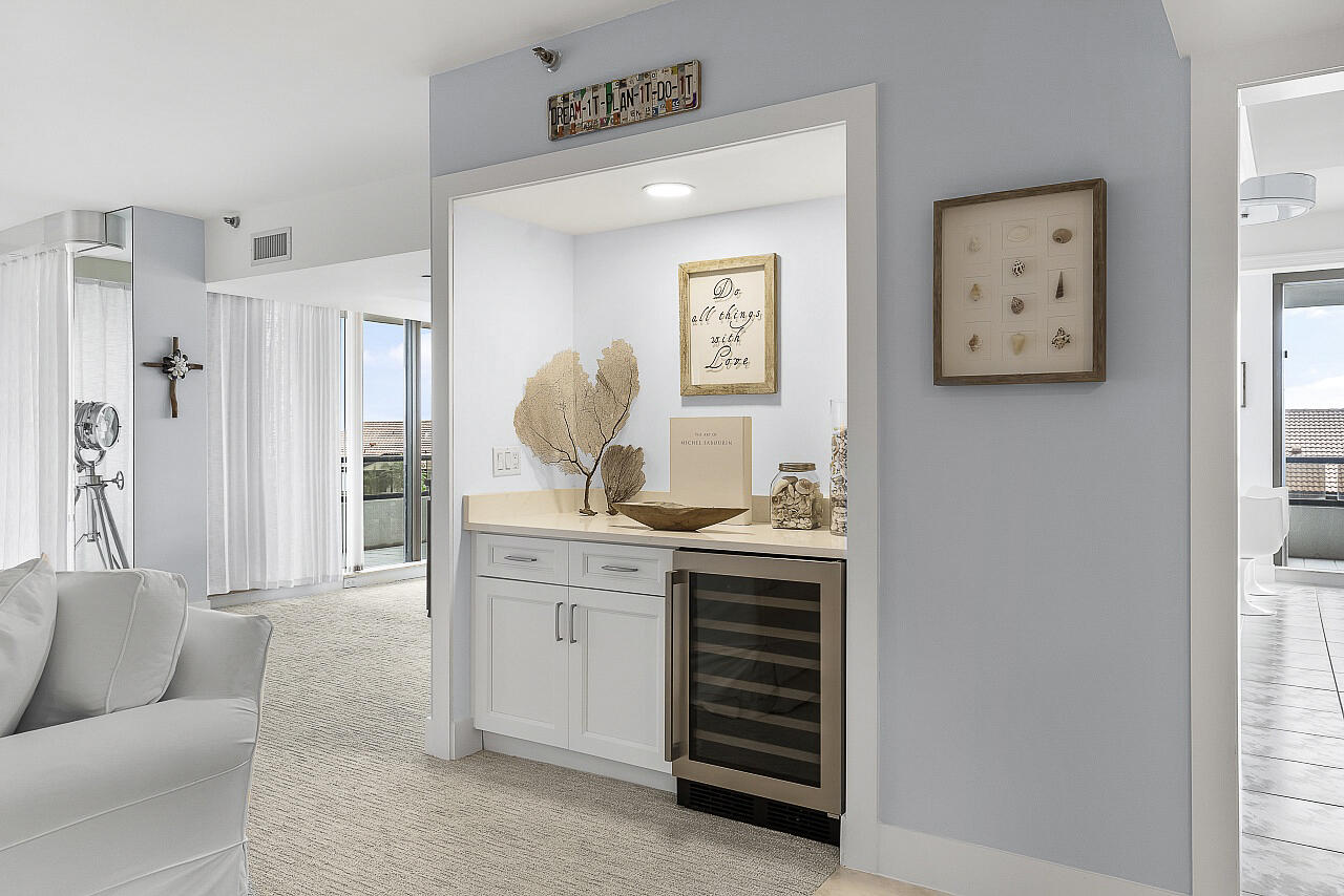 100 Lakeshore #252, North Palm Beach FL 33408