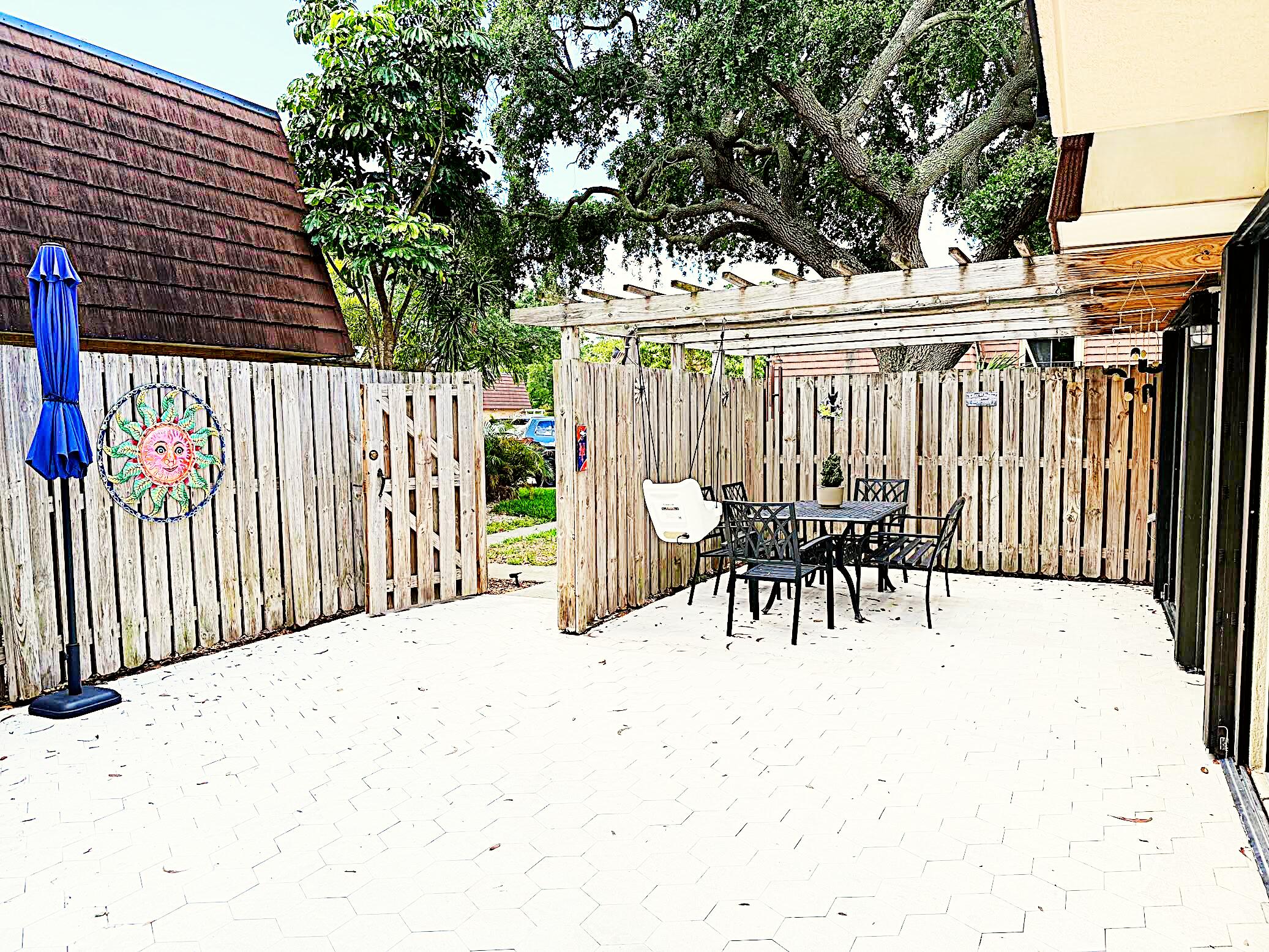 212 2nd #212, Palm Beach Gardens FL 33418