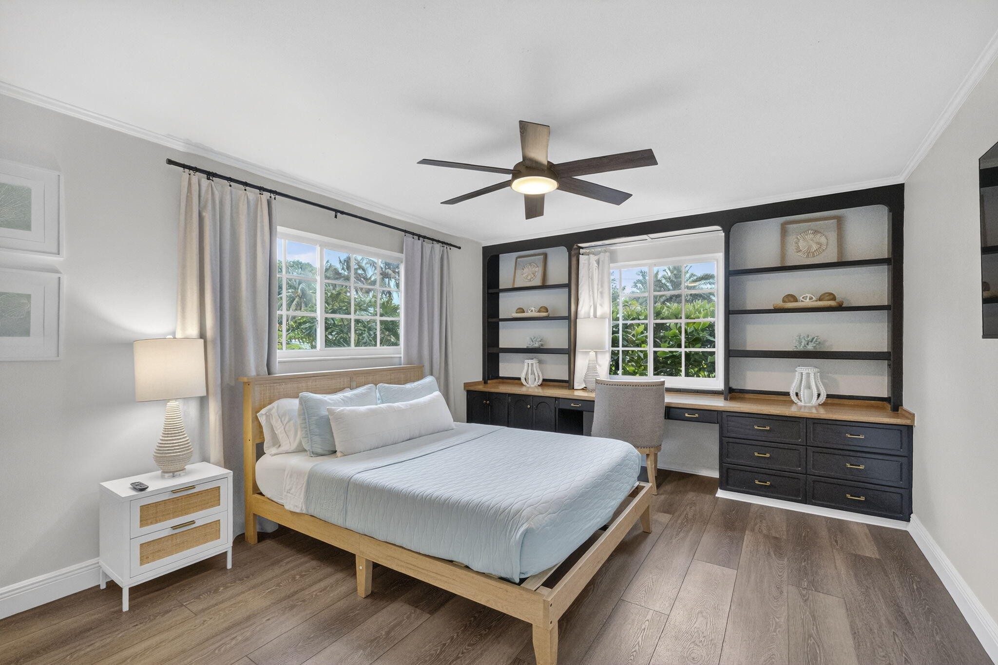 903 SW 28th, Boynton Beach FL 33435