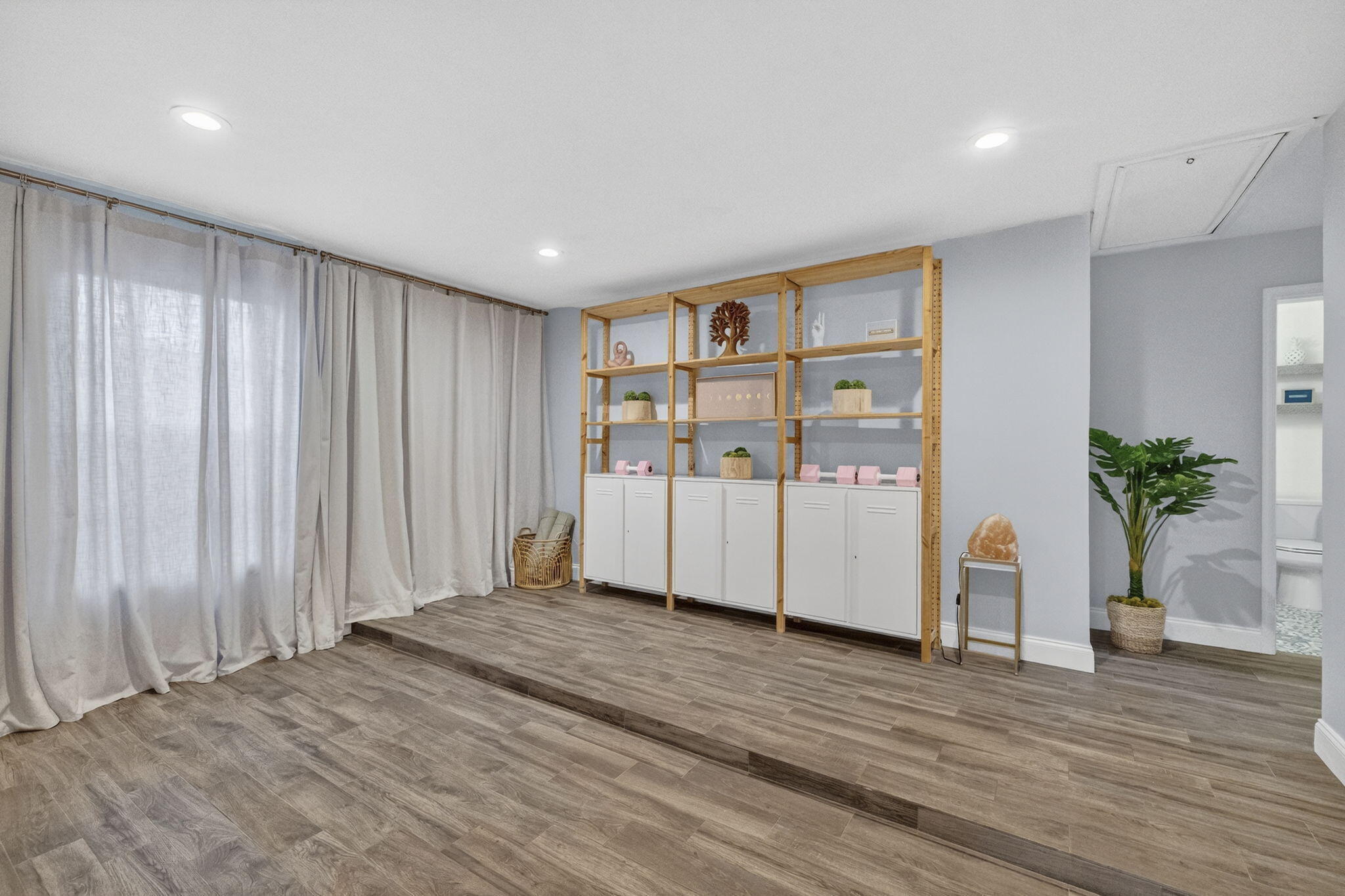 903 SW 28th, Boynton Beach FL 33435