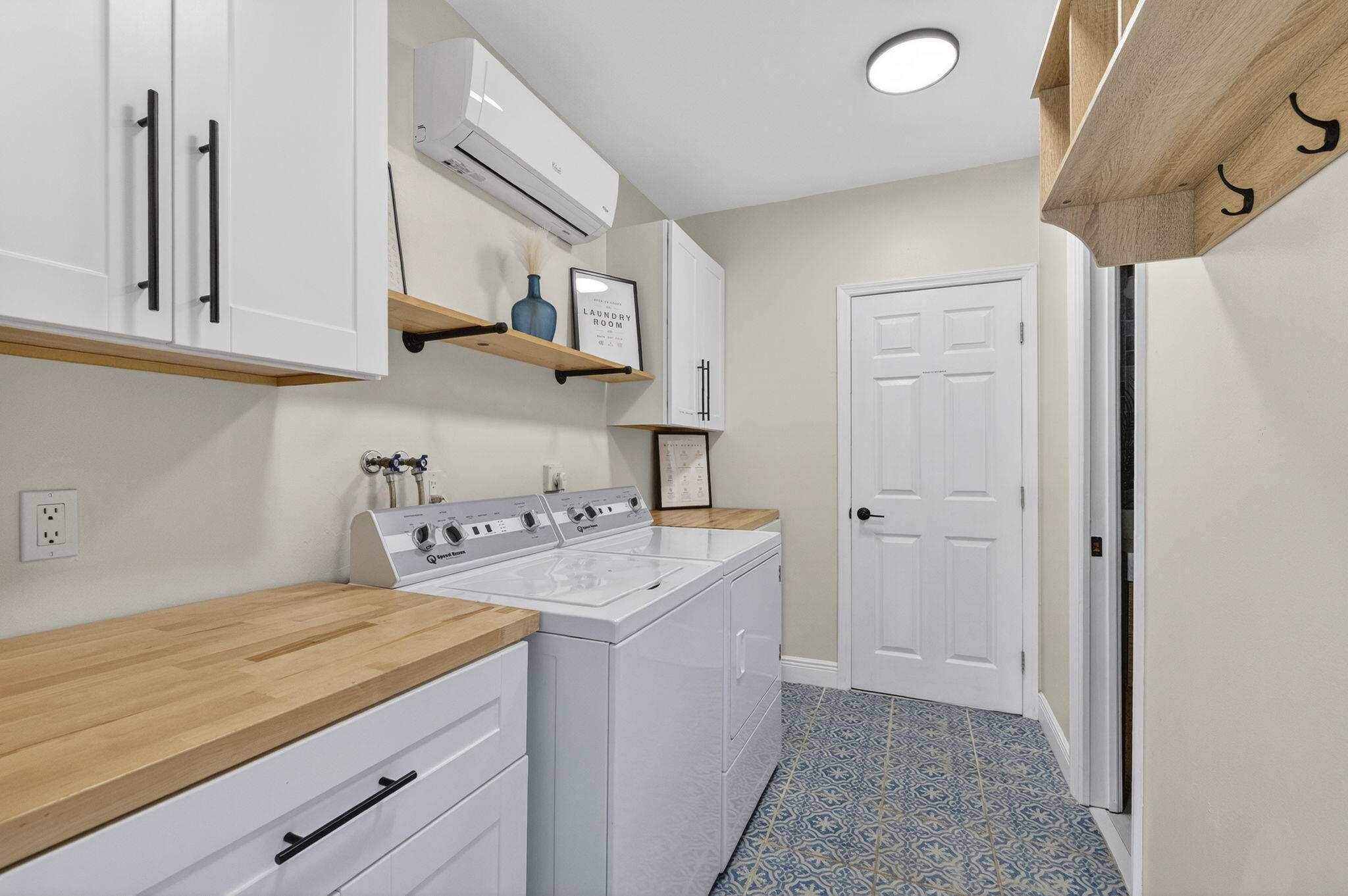 903 SW 28th, Boynton Beach FL 33435