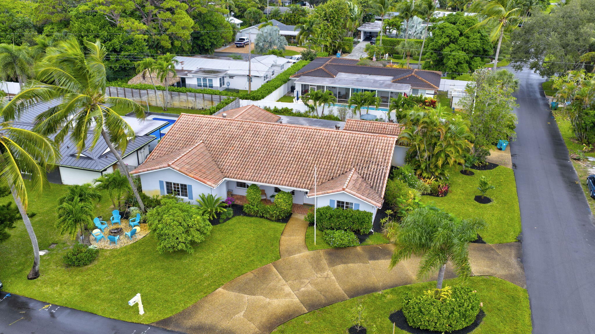 903 SW 28th, Boynton Beach FL 33435