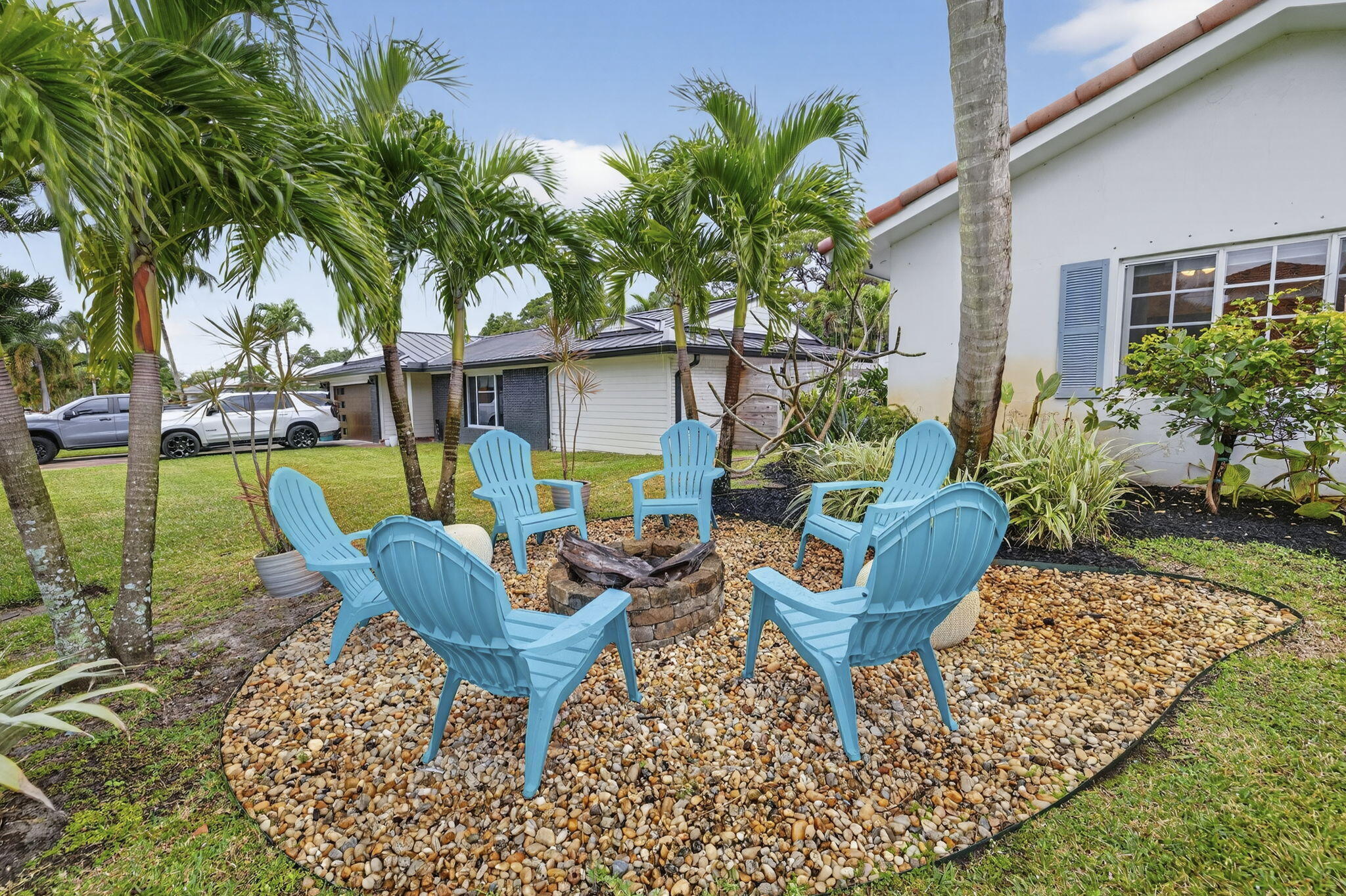 903 SW 28th, Boynton Beach FL 33435