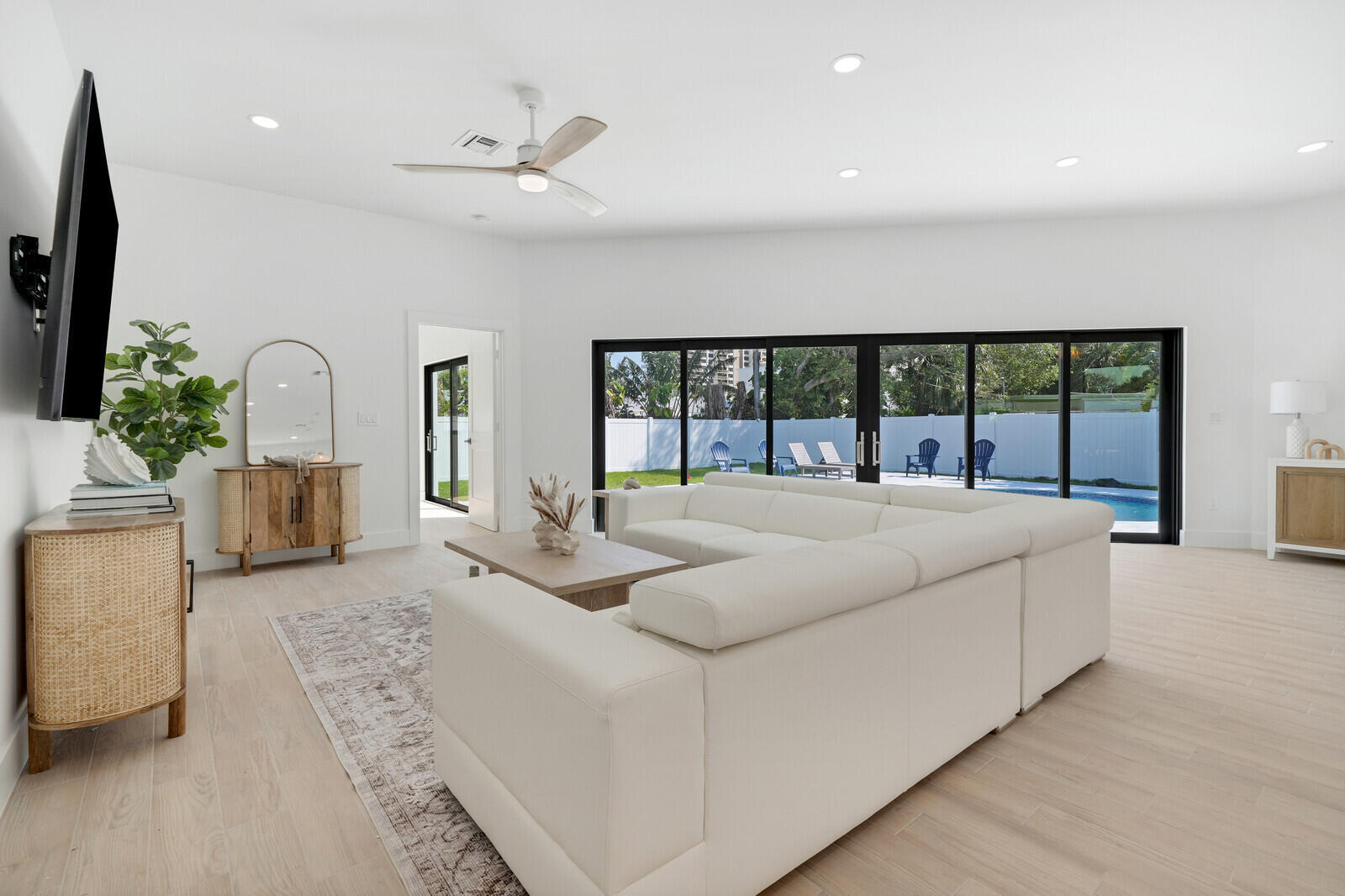 1248 N Harbor, Singer Island FL 33404
