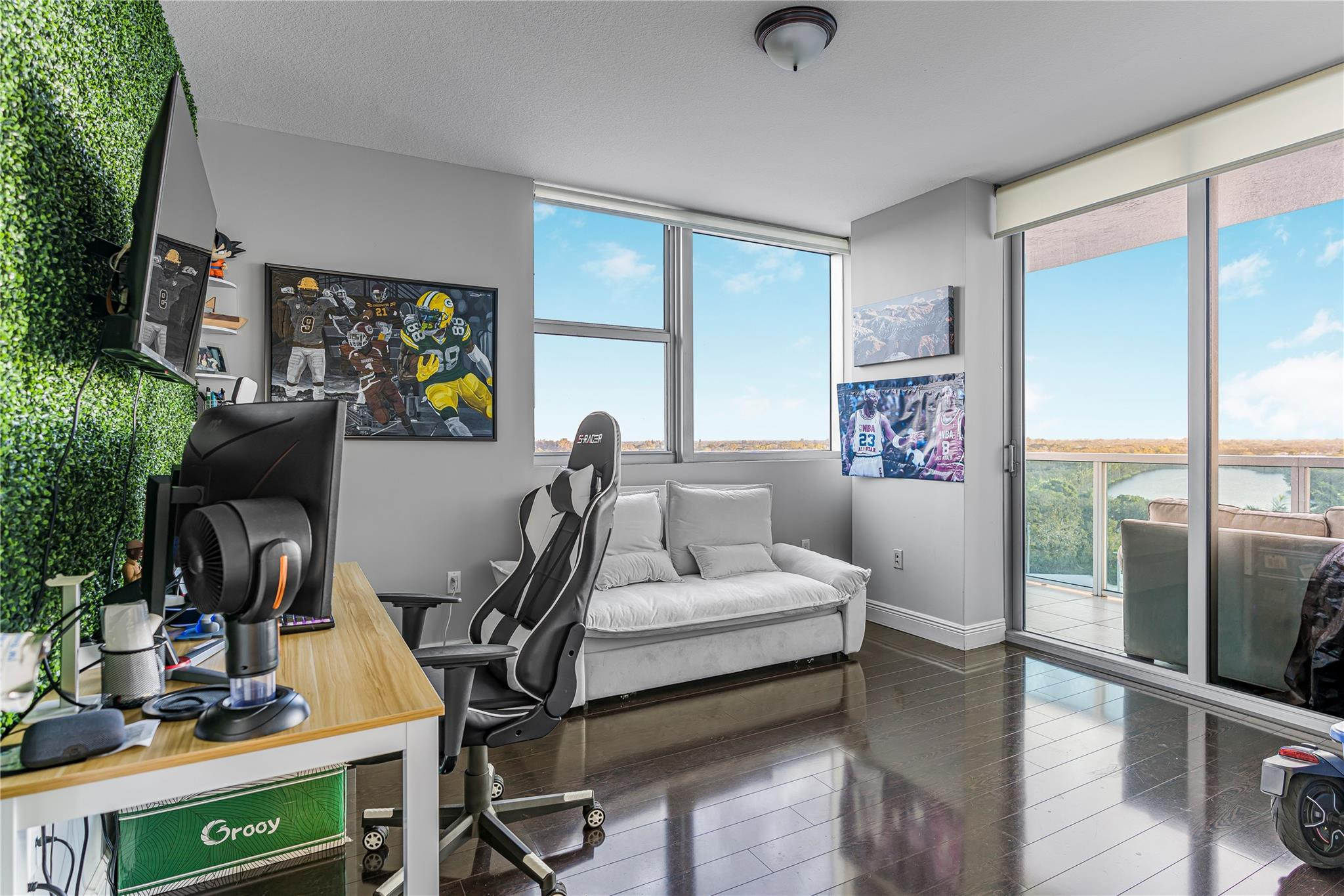 2641 N Flamingo #901n, Sunrise FL 33323