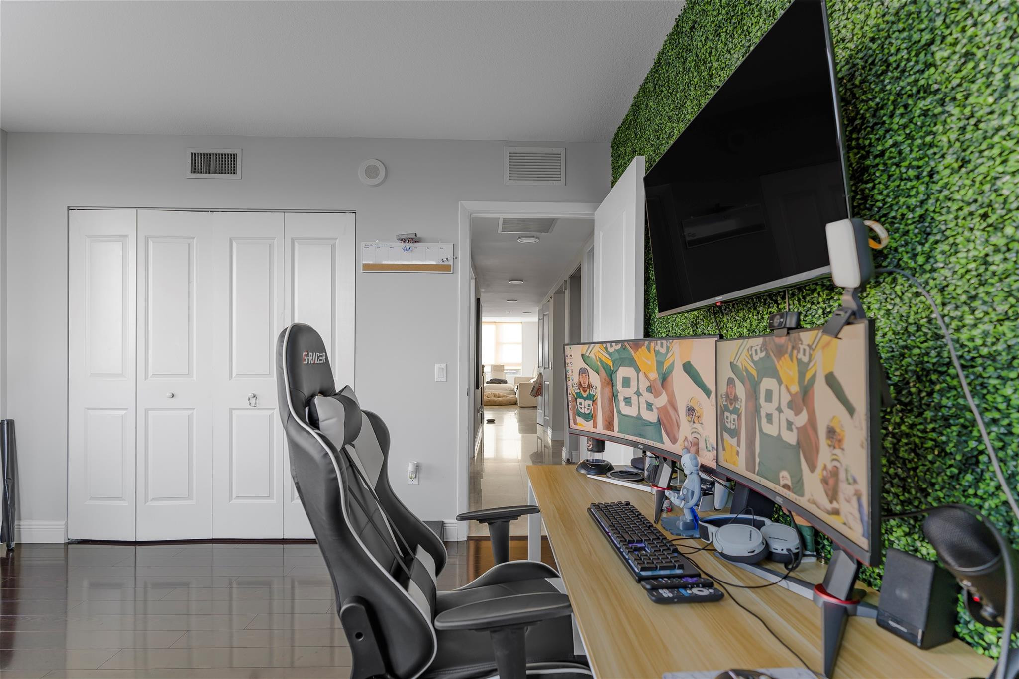 2641 N Flamingo #901n, Sunrise FL 33323