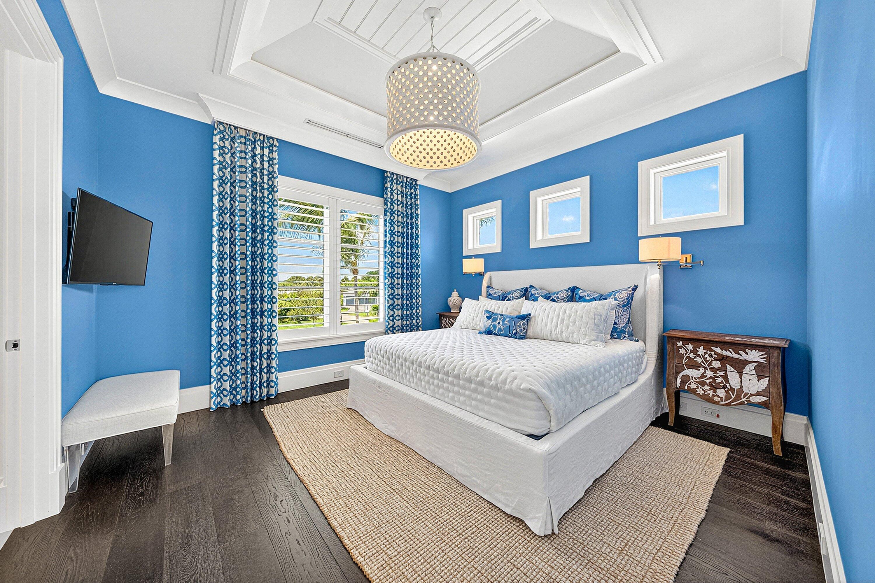 2530 Avenue Au Soleil, Gulf Stream FL 33483