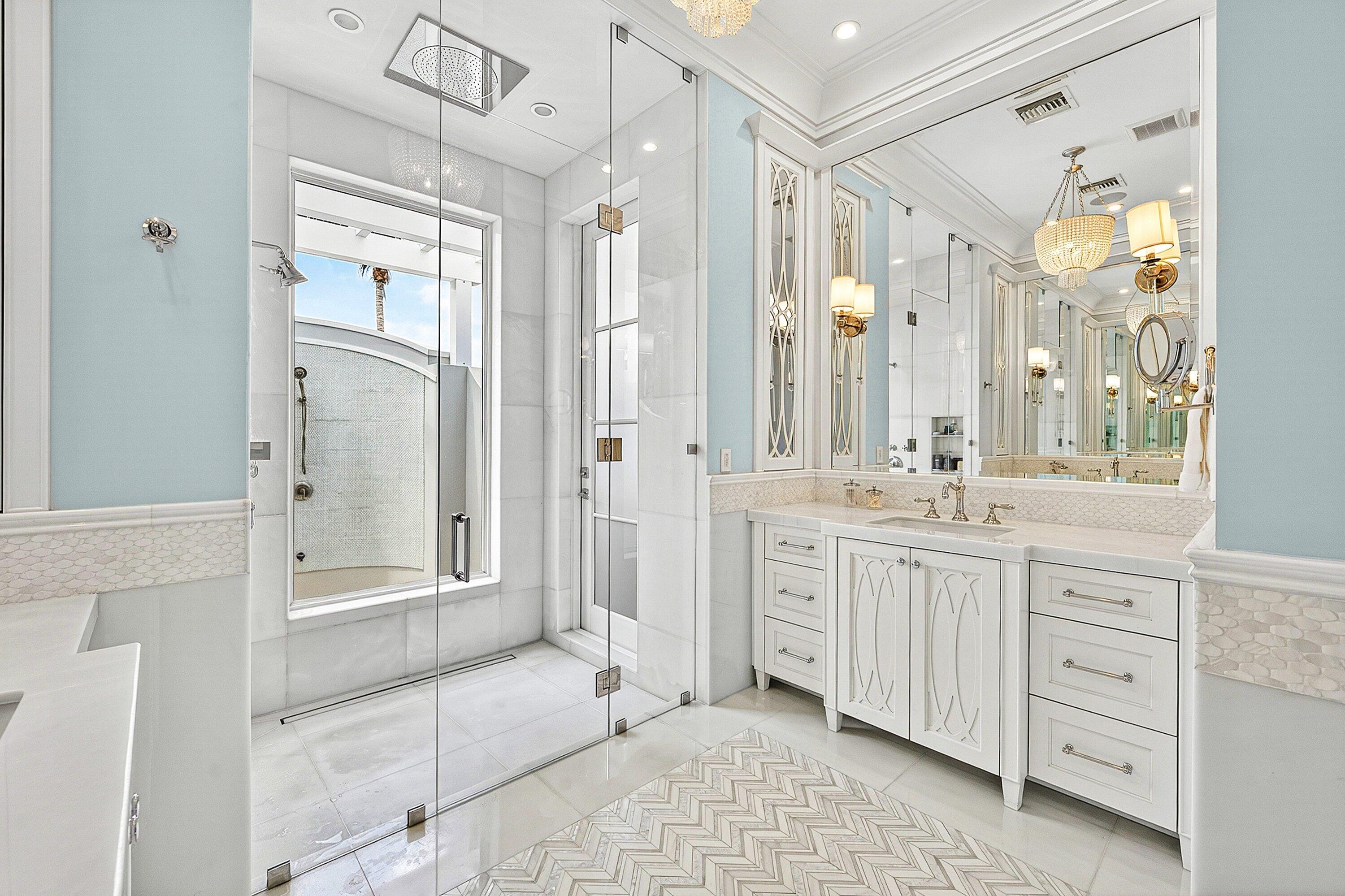 2530 Avenue Au Soleil, Gulf Stream FL 33483