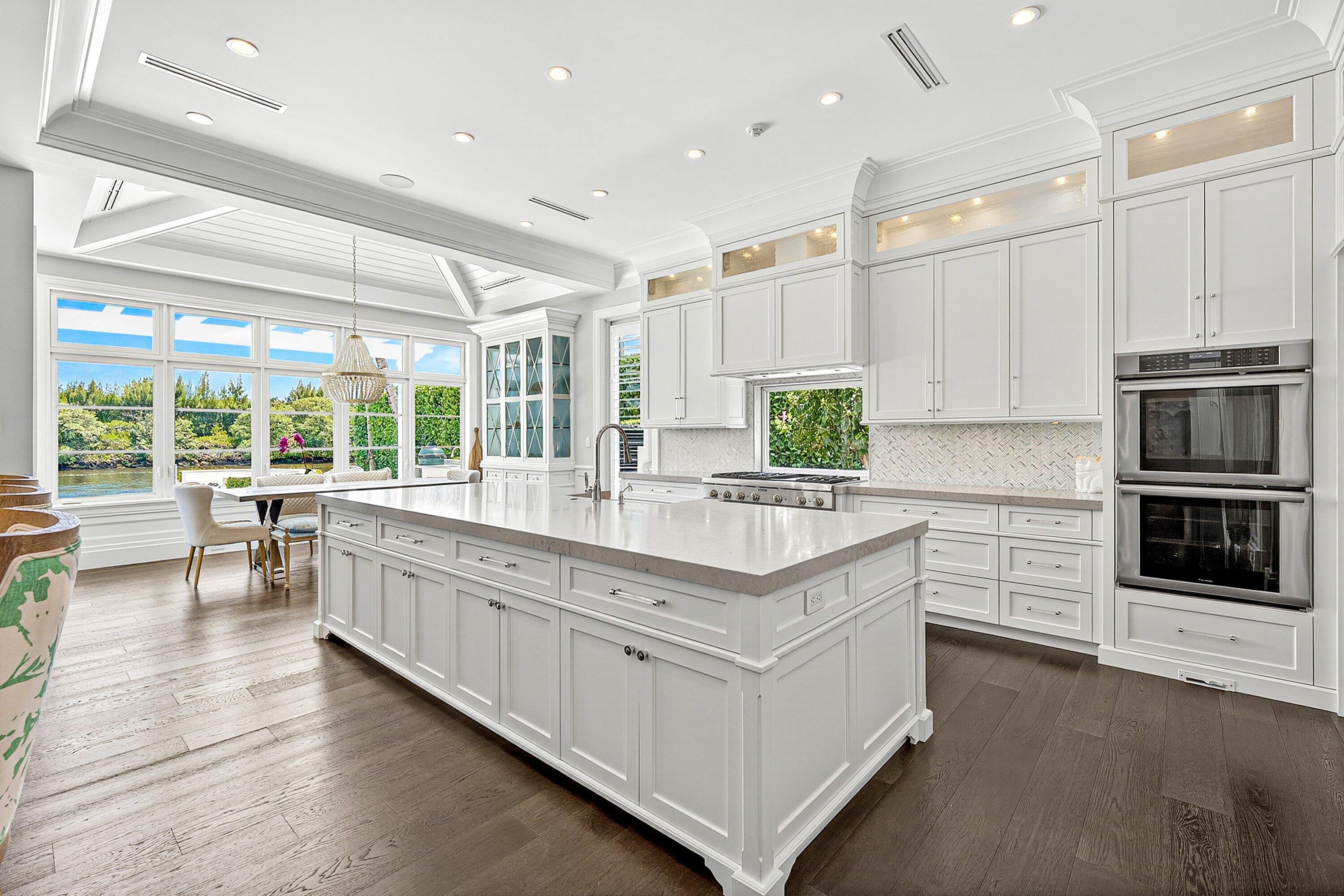 2530 Avenue Au Soleil, Gulf Stream FL 33483