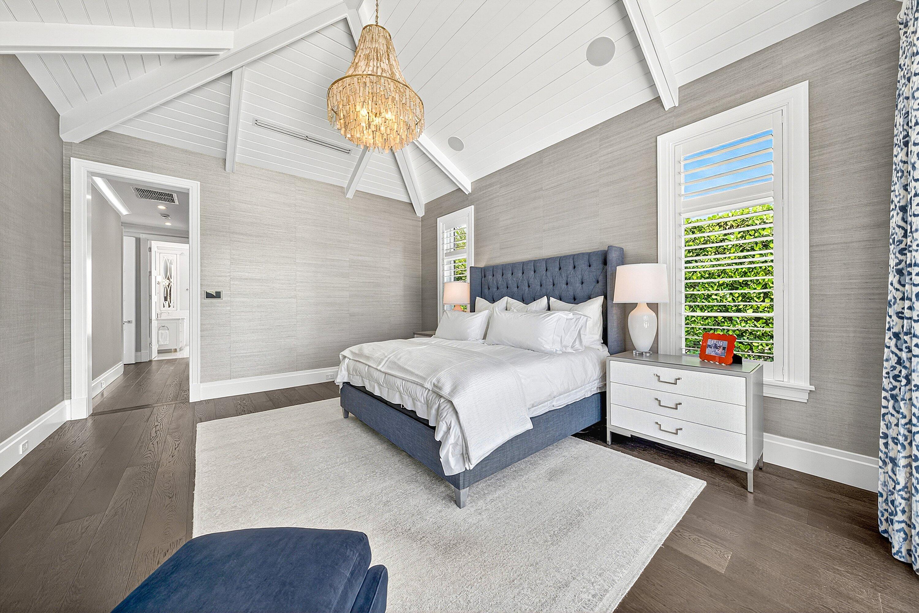 2530 Avenue Au Soleil, Gulf Stream FL 33483