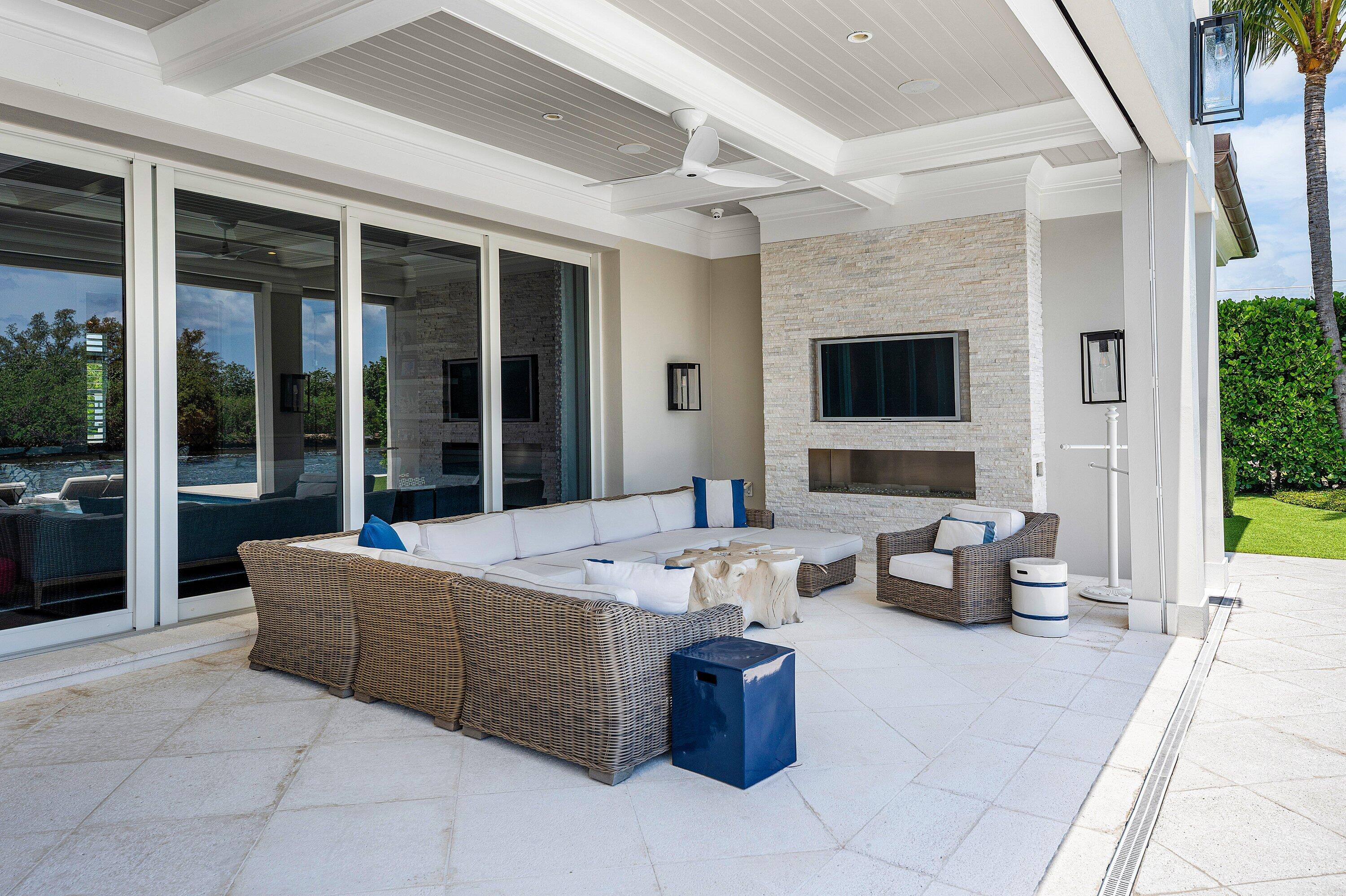 2530 Avenue Au Soleil, Gulf Stream FL 33483