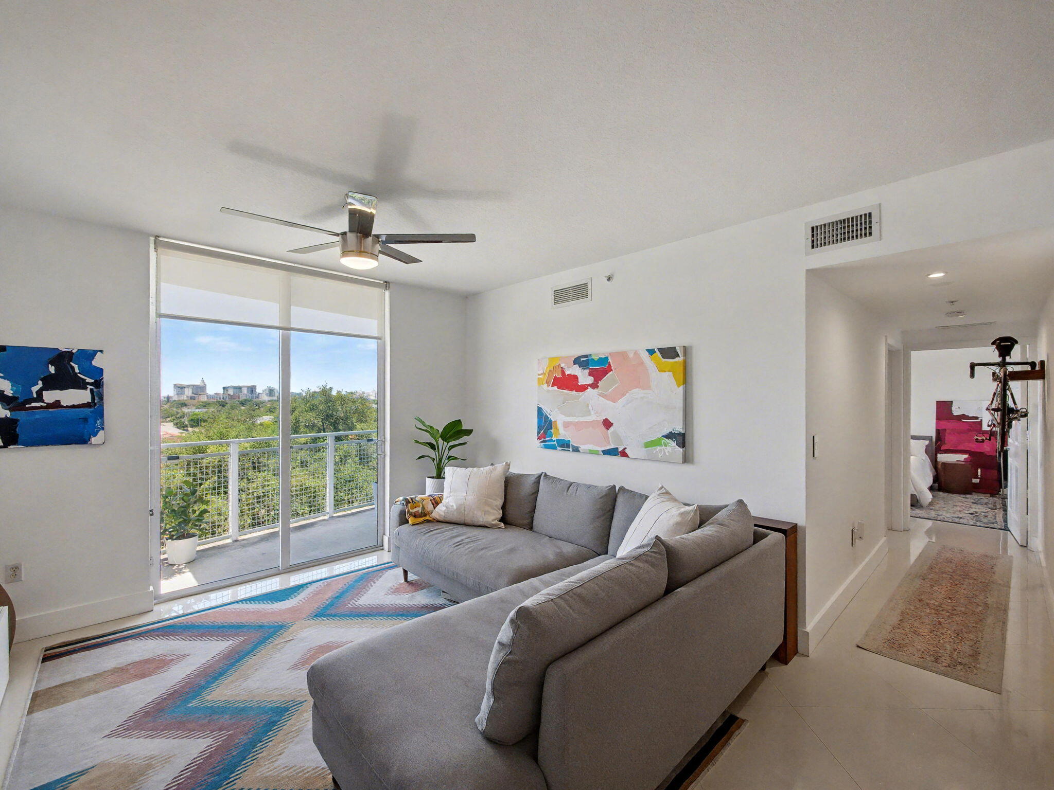 2600 SW 27th #603, Miami FL 33133