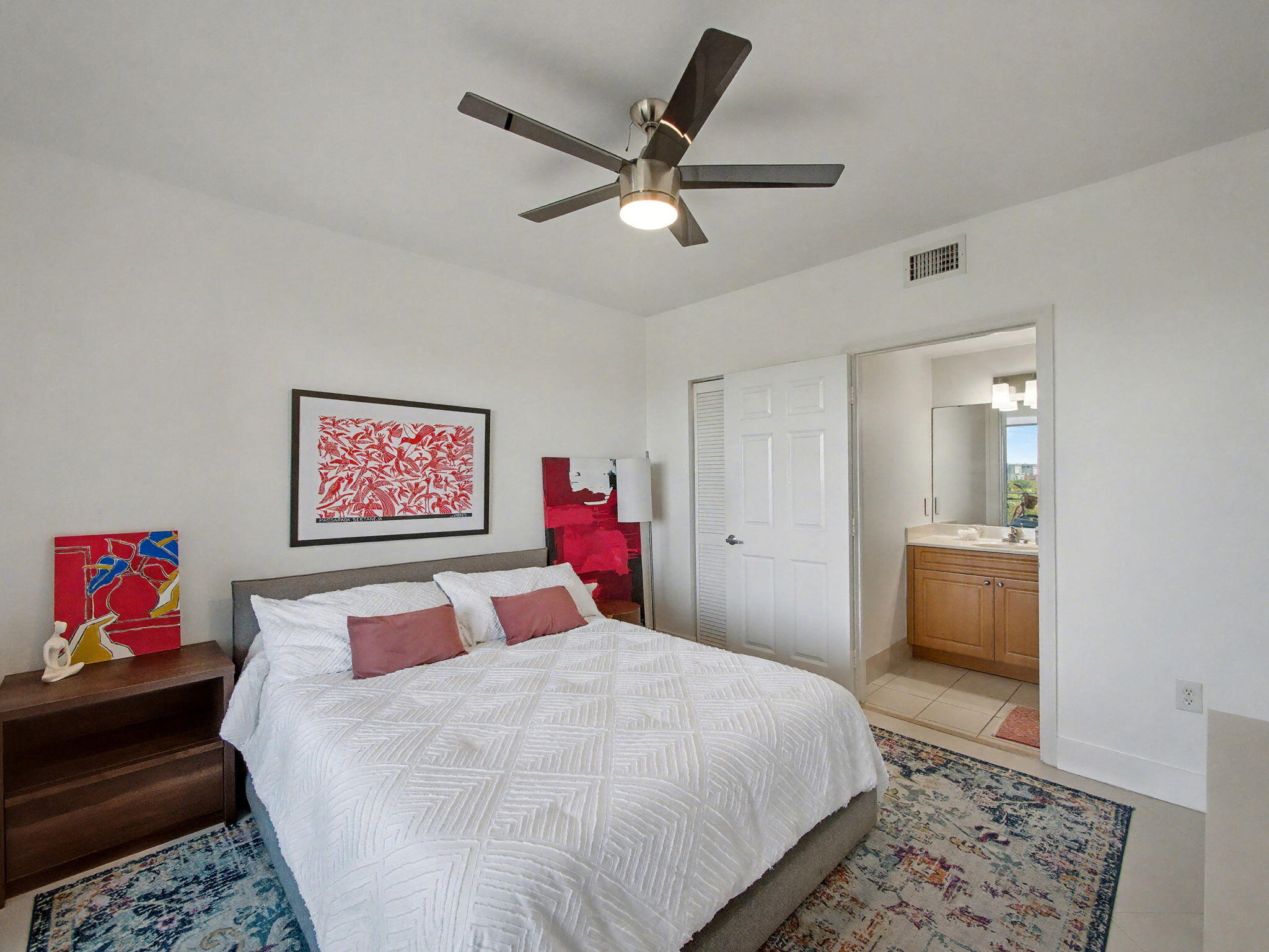 2600 SW 27th #603, Miami FL 33133