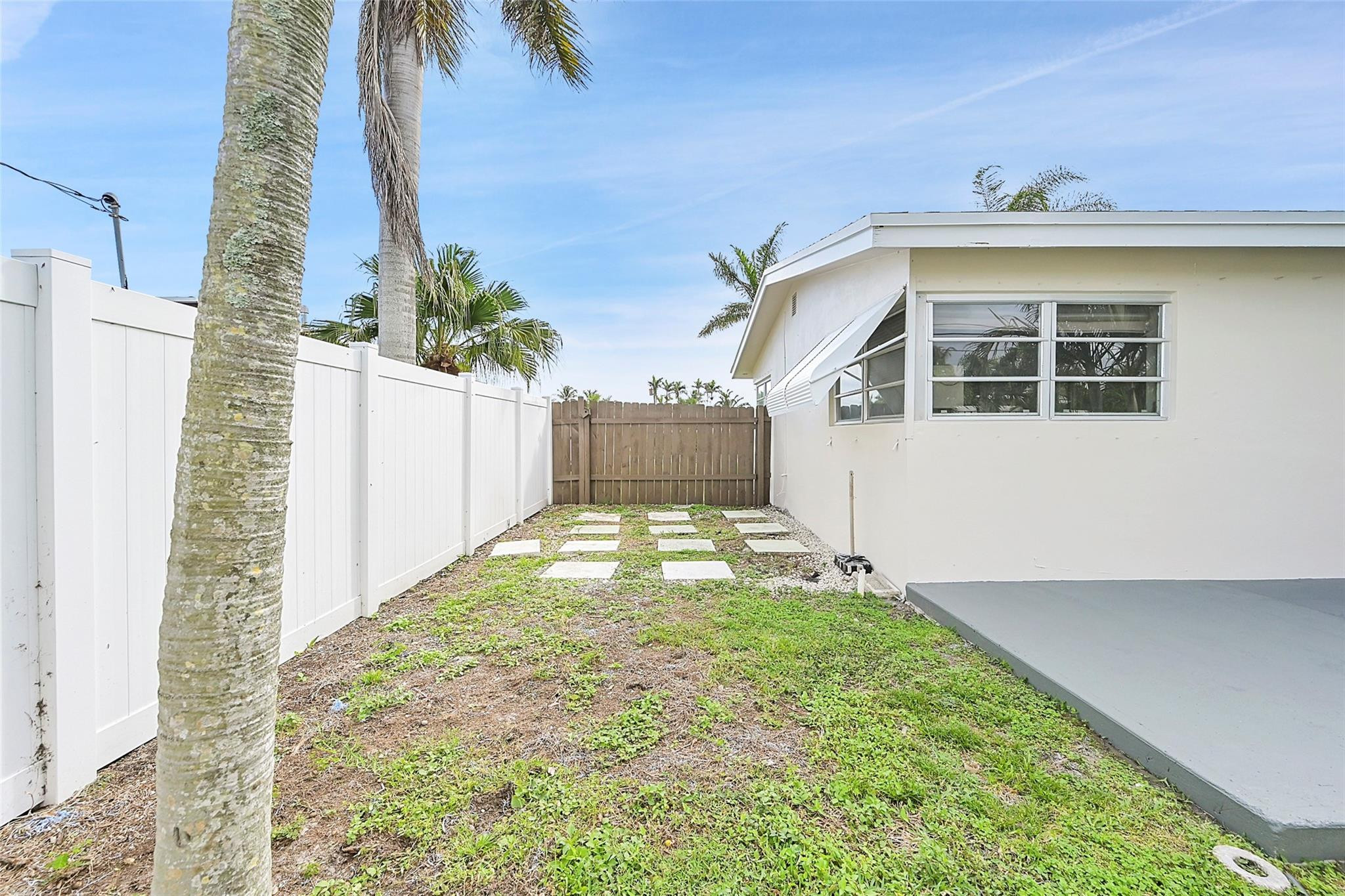 1029 SE 14th, Deerfield Beach FL 33441