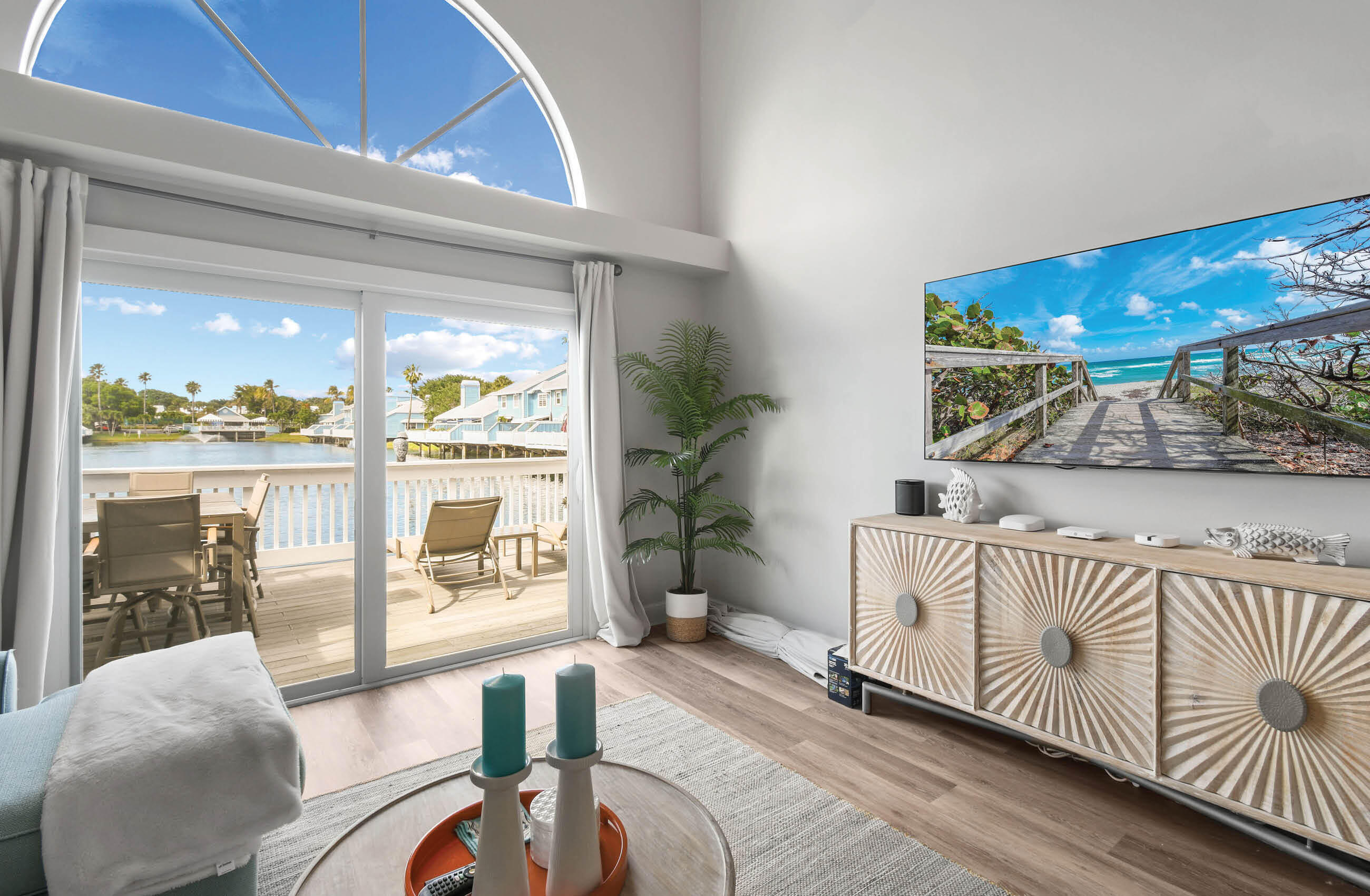 807 Ocean Dunes, Jupiter FL 33477