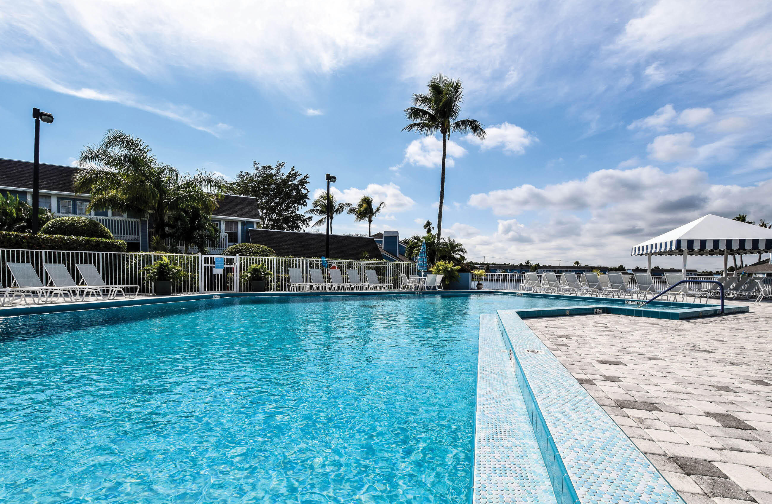 807 Ocean Dunes, Jupiter FL 33477