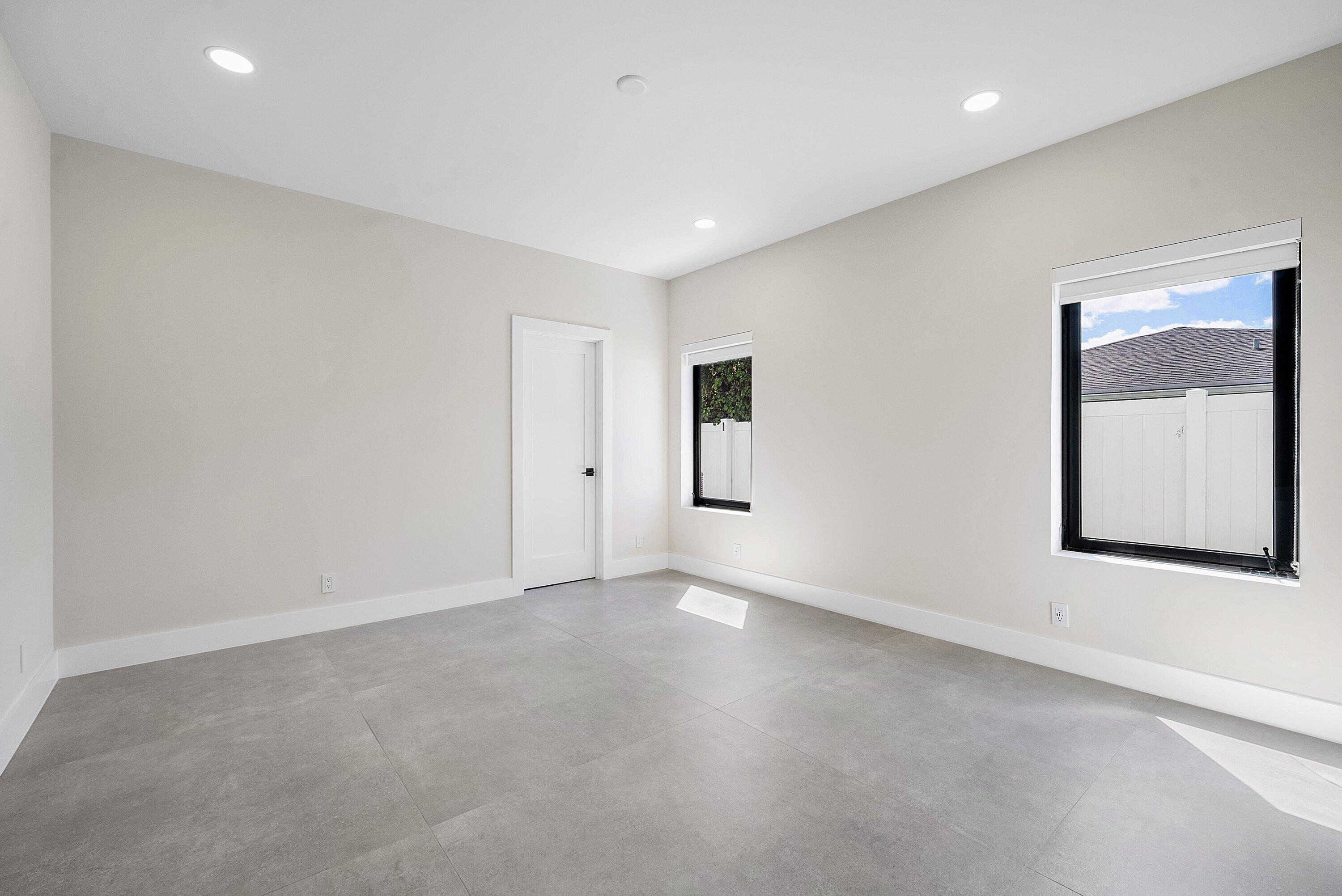 926 SW 35th, Boynton Beach FL 33435
