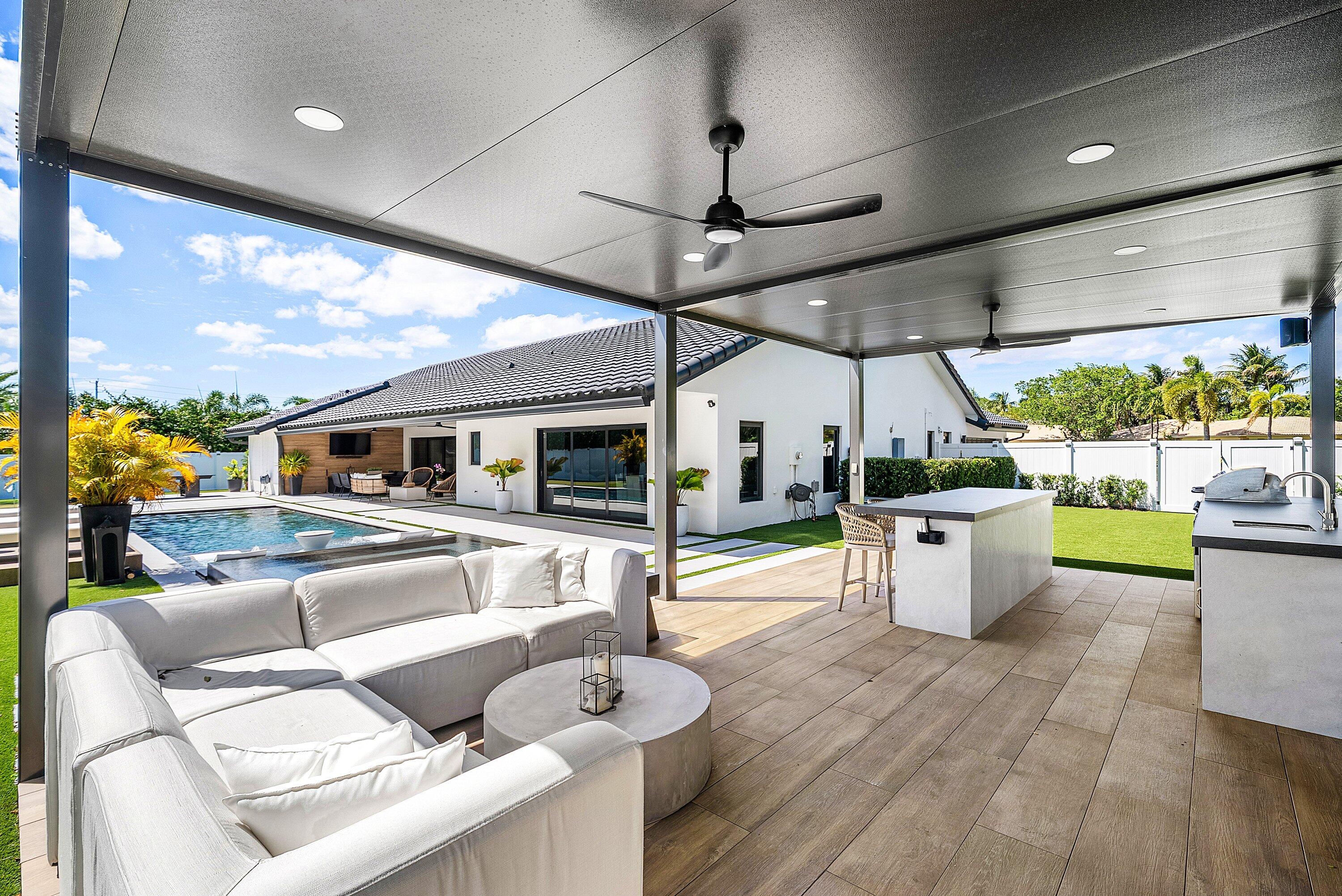 926 SW 35th, Boynton Beach FL 33435