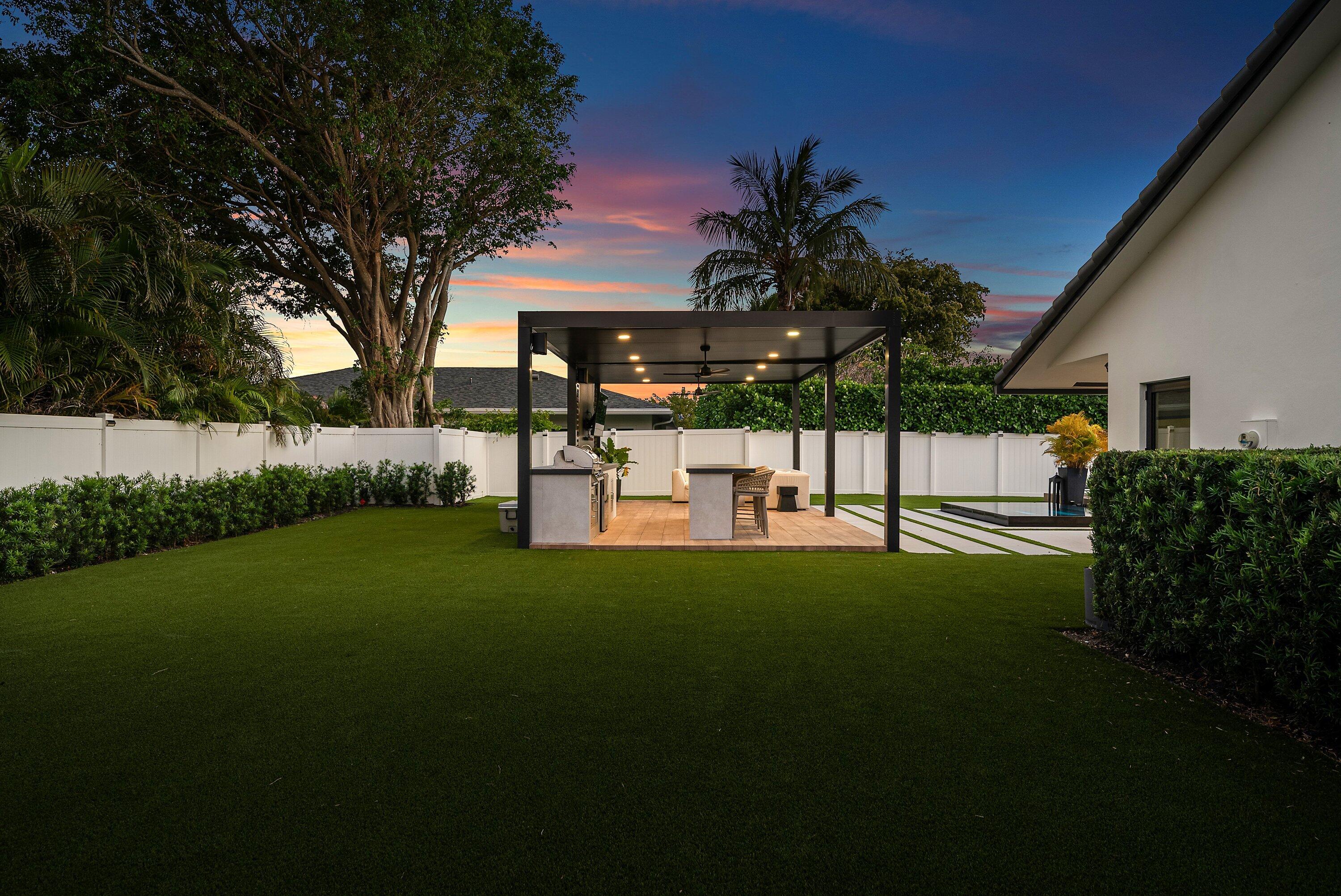 926 SW 35th, Boynton Beach FL 33435