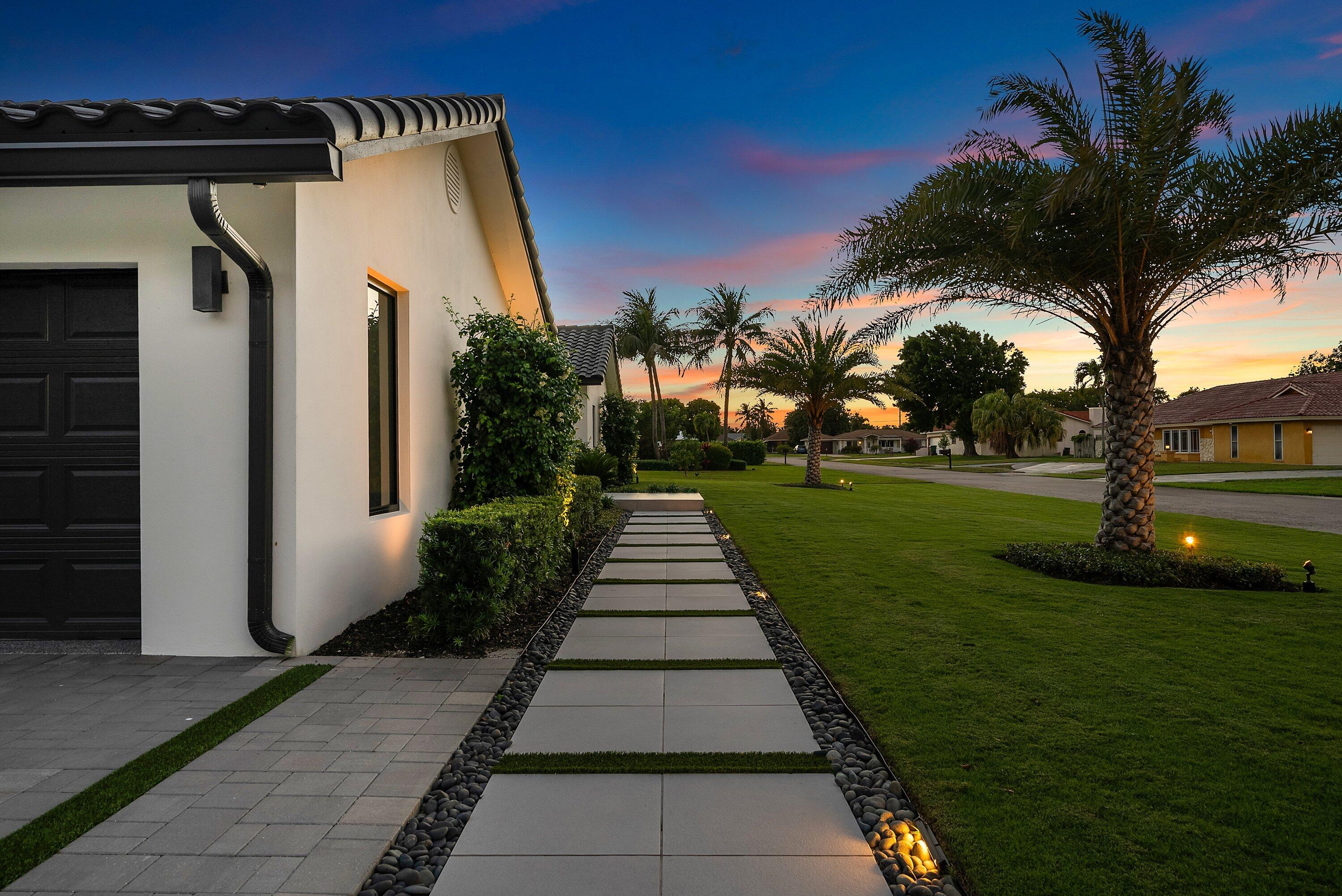 926 SW 35th, Boynton Beach FL 33435