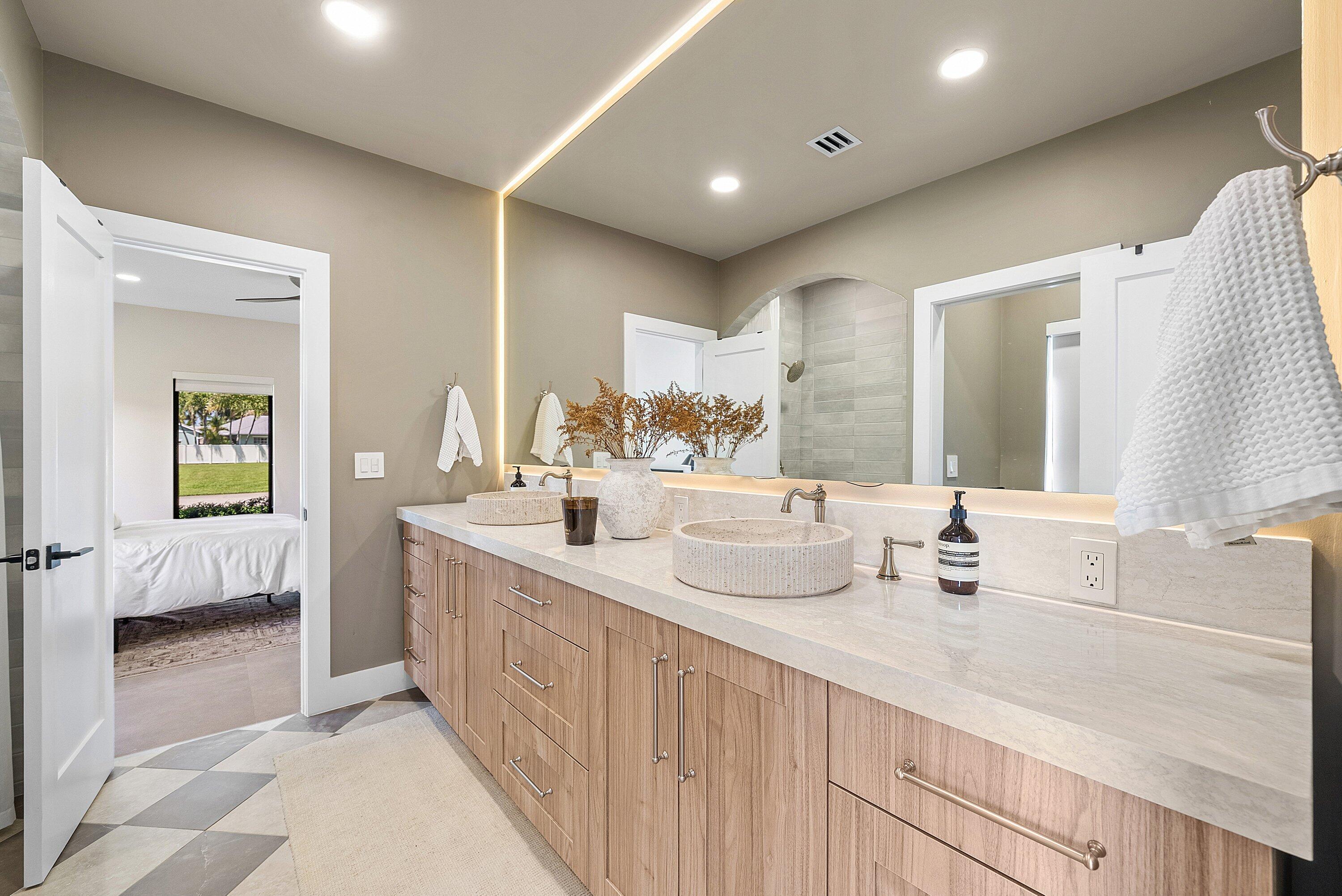 926 SW 35th, Boynton Beach FL 33435
