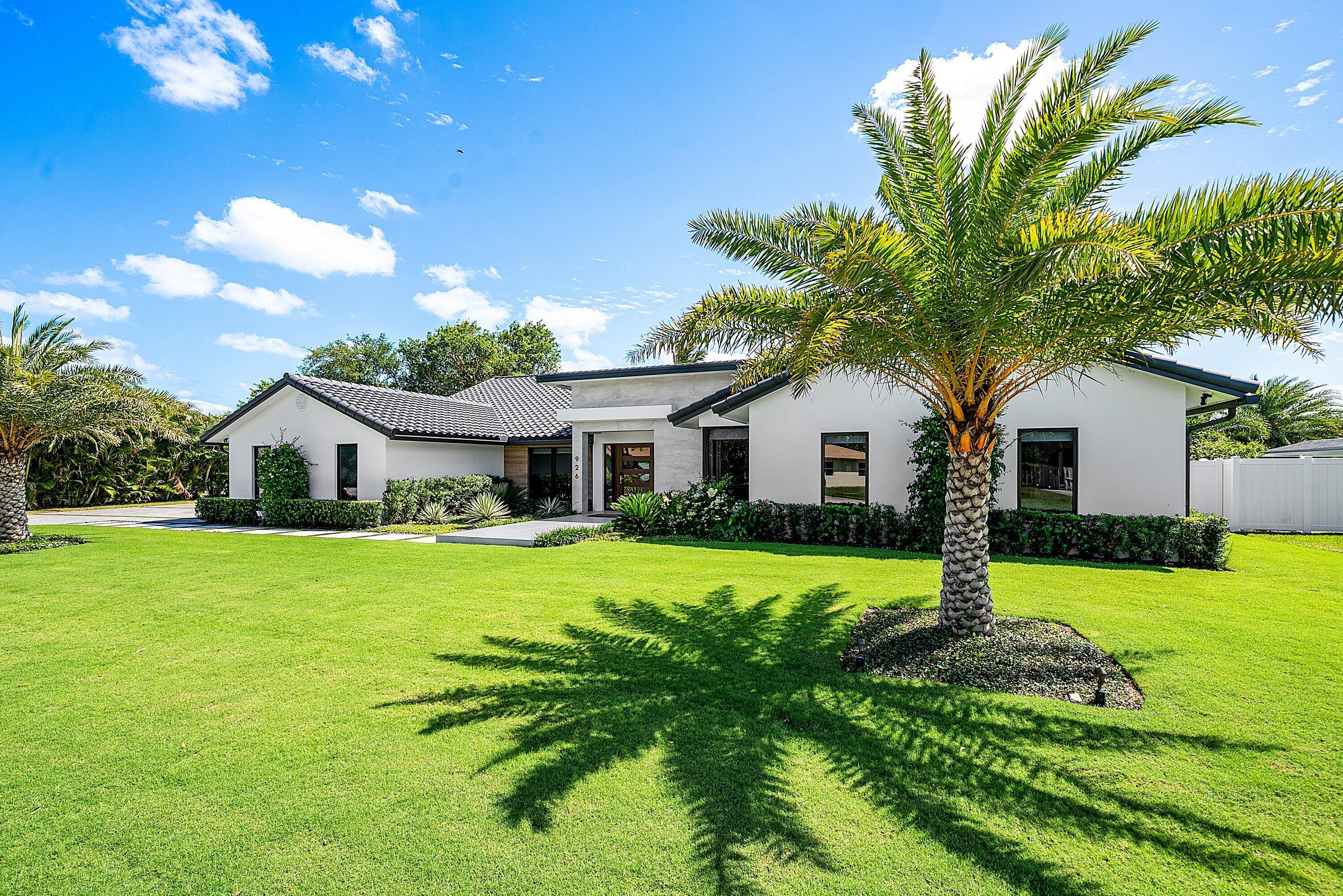 926 SW 35th, Boynton Beach FL 33435