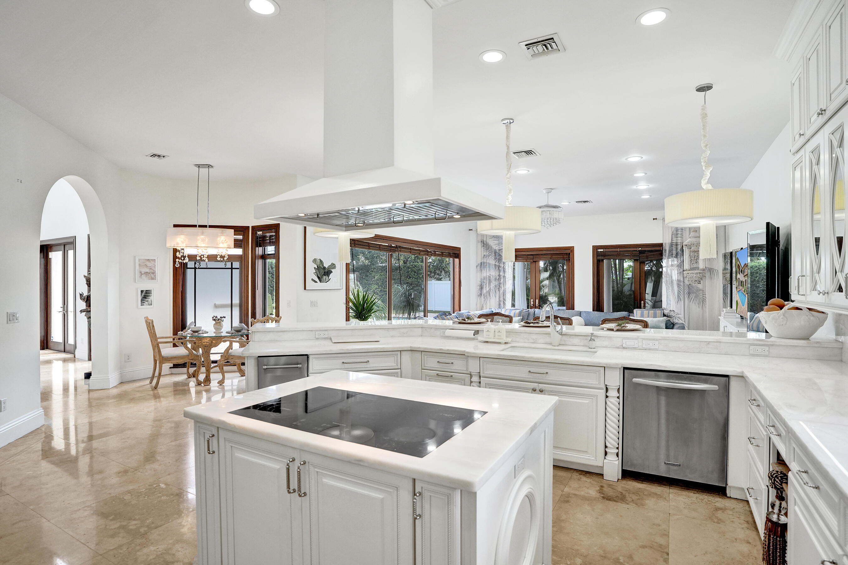 4700 NE 29th, Fort Lauderdale FL 33308