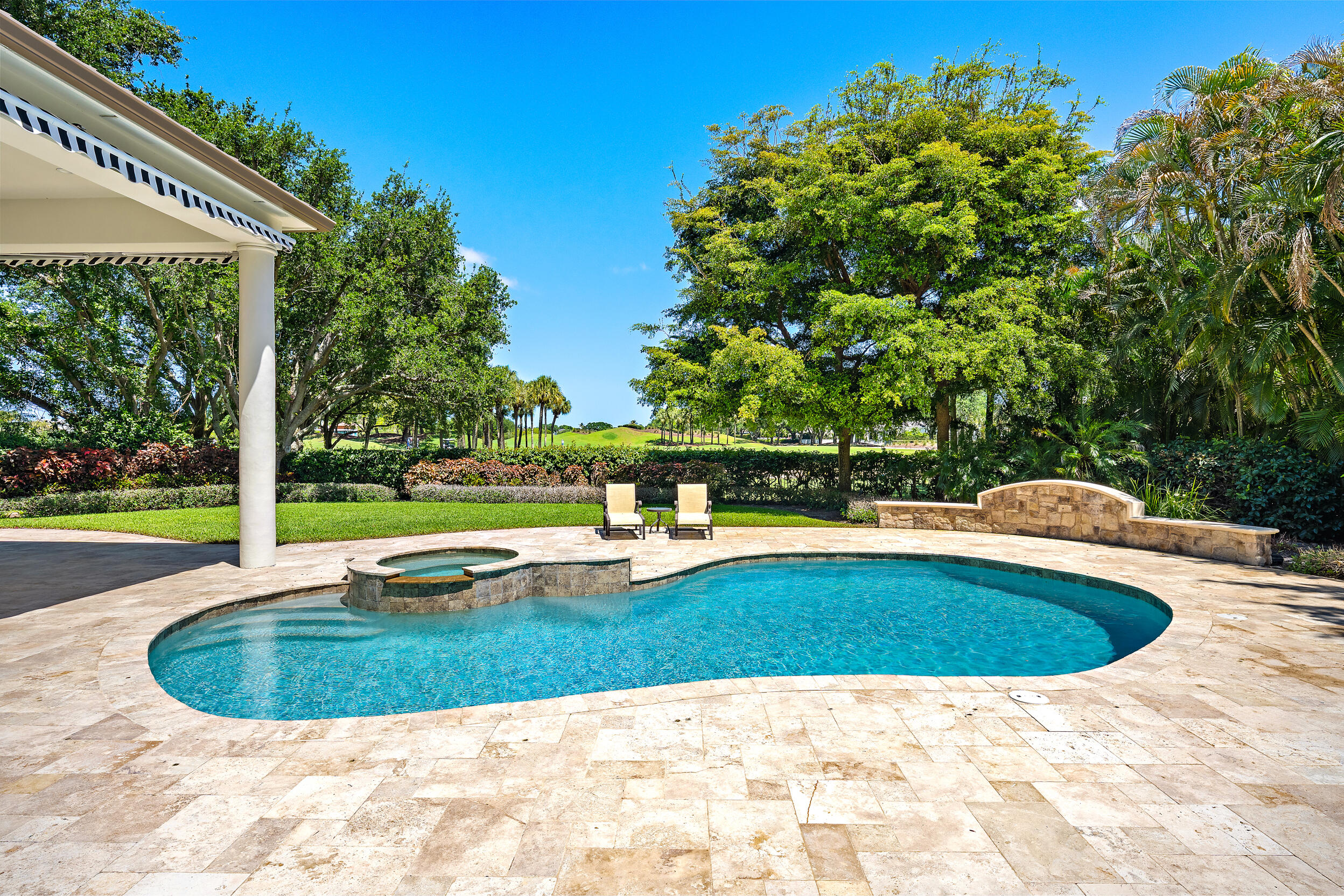 106 Commodore, Jupiter FL 33477