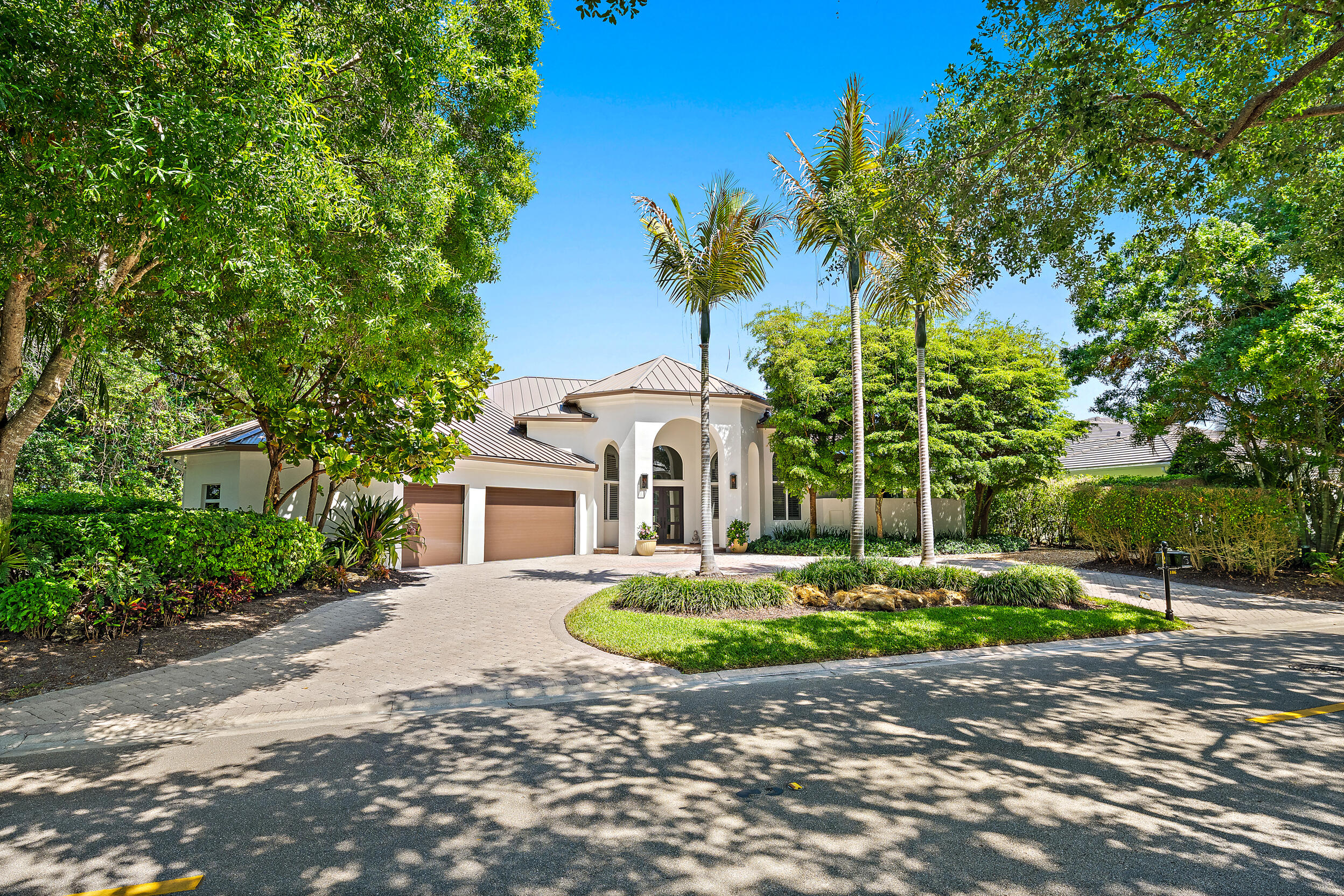 106 Commodore, Jupiter FL 33477