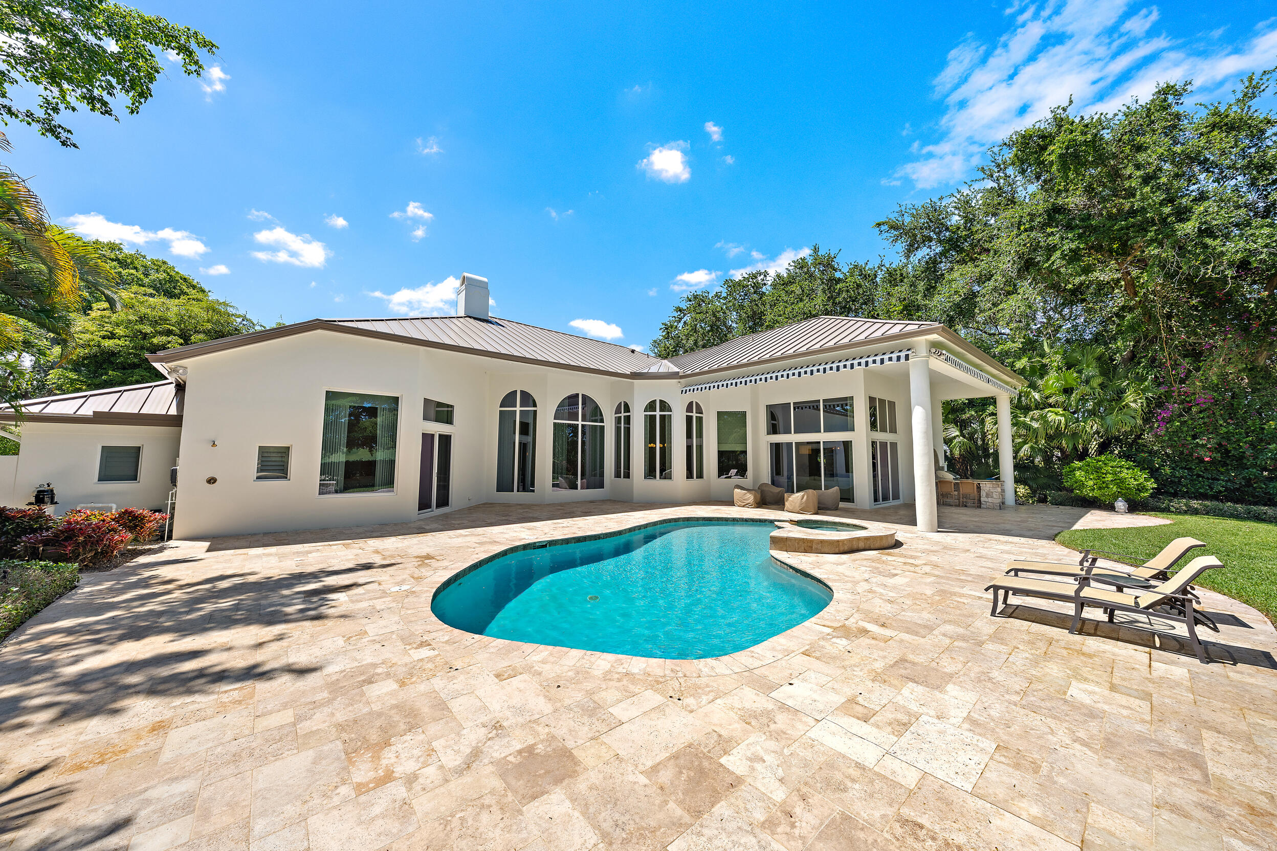 106 Commodore, Jupiter FL 33477