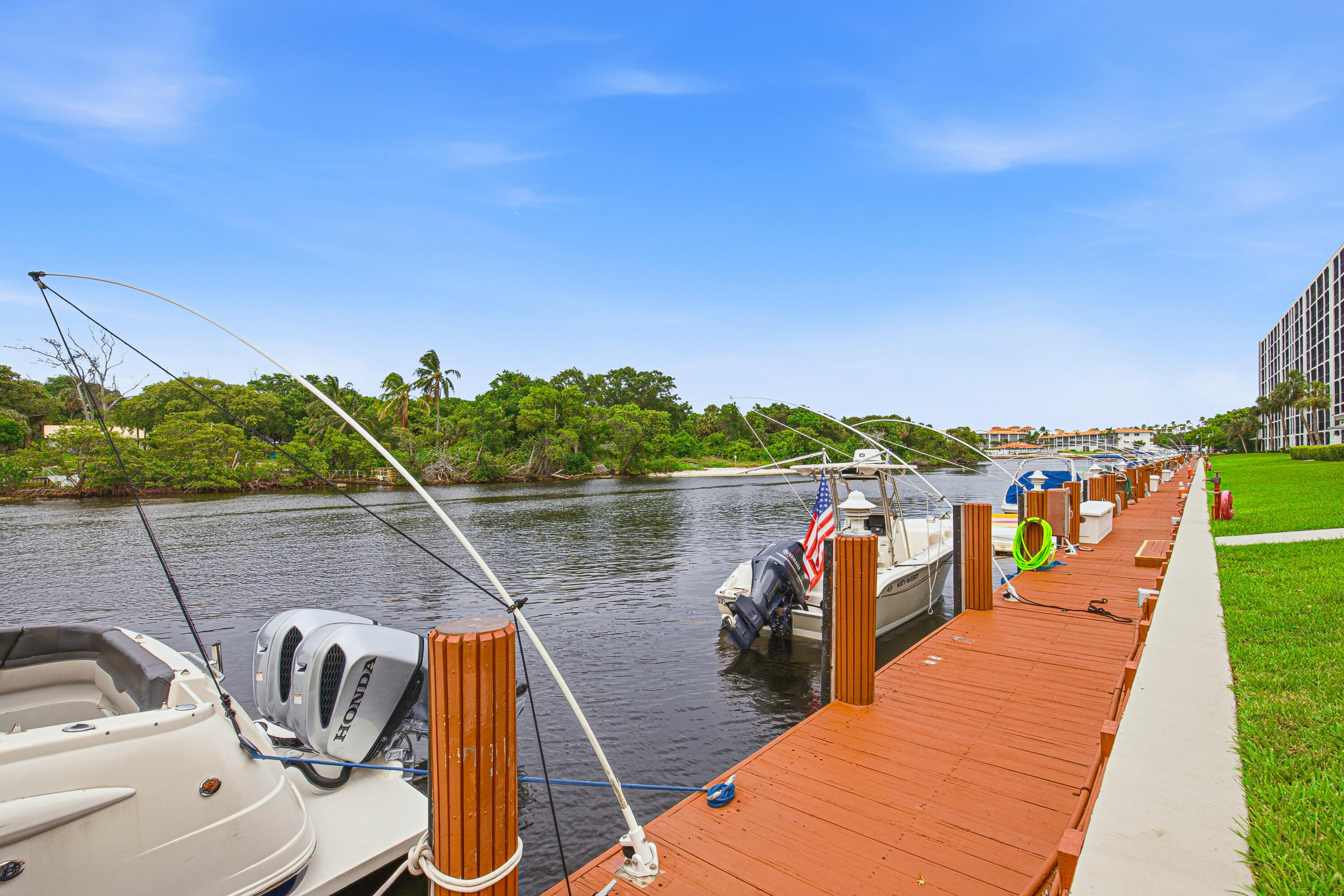 1627 Riverview #615, Deerfield Beach FL 33441