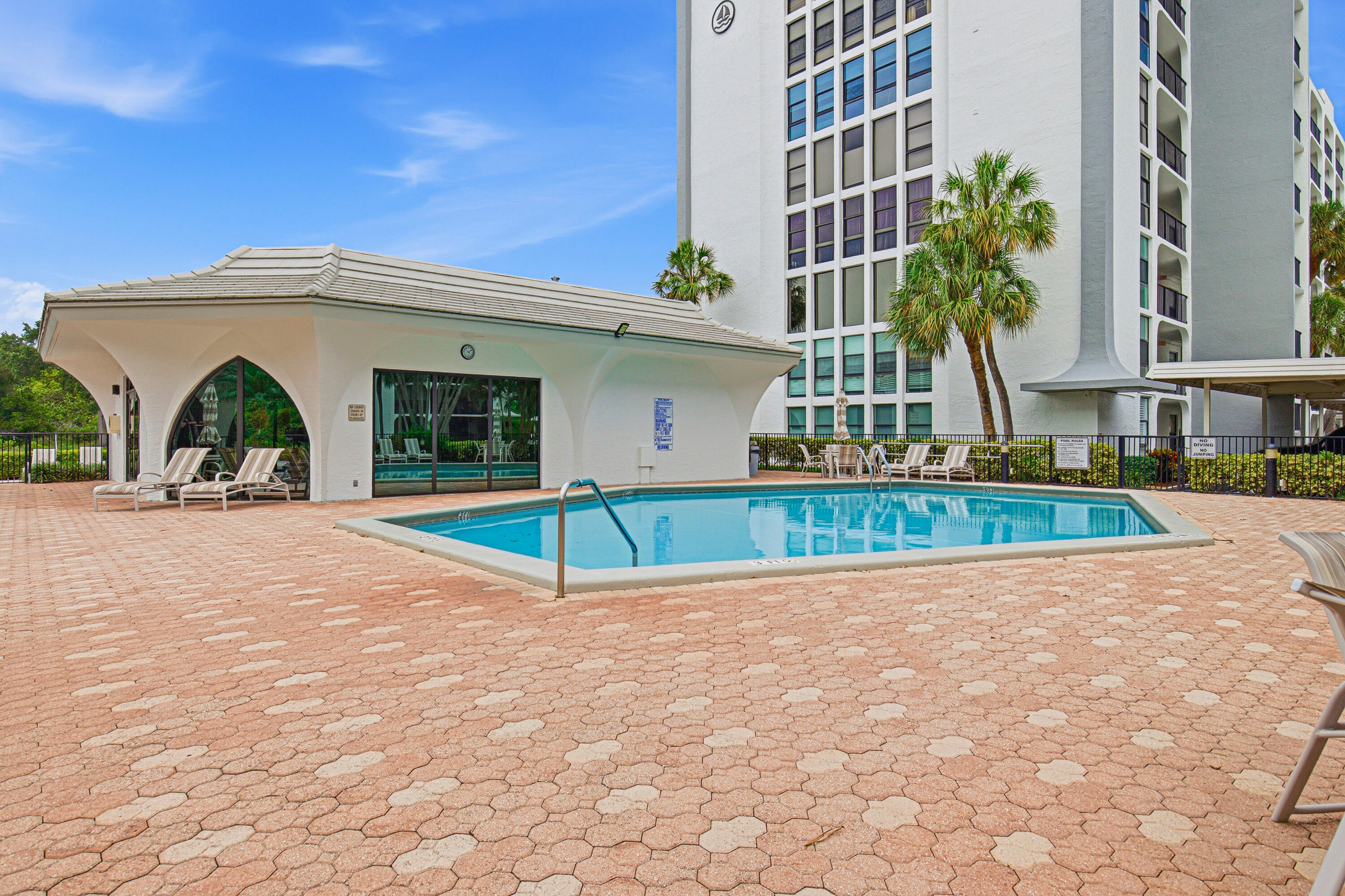 1627 Riverview #615, Deerfield Beach FL 33441