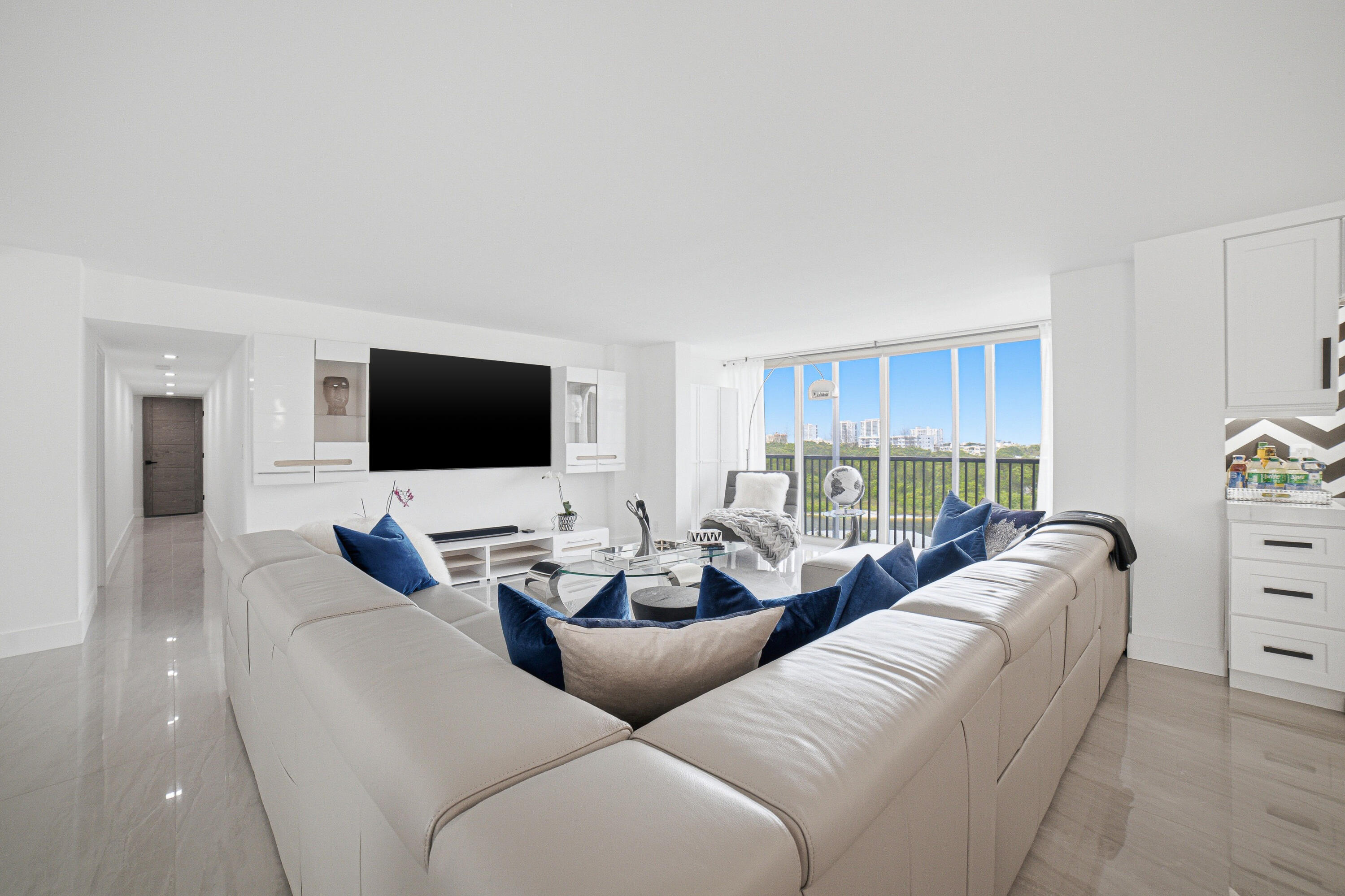 1627 Riverview #615, Deerfield Beach FL 33441