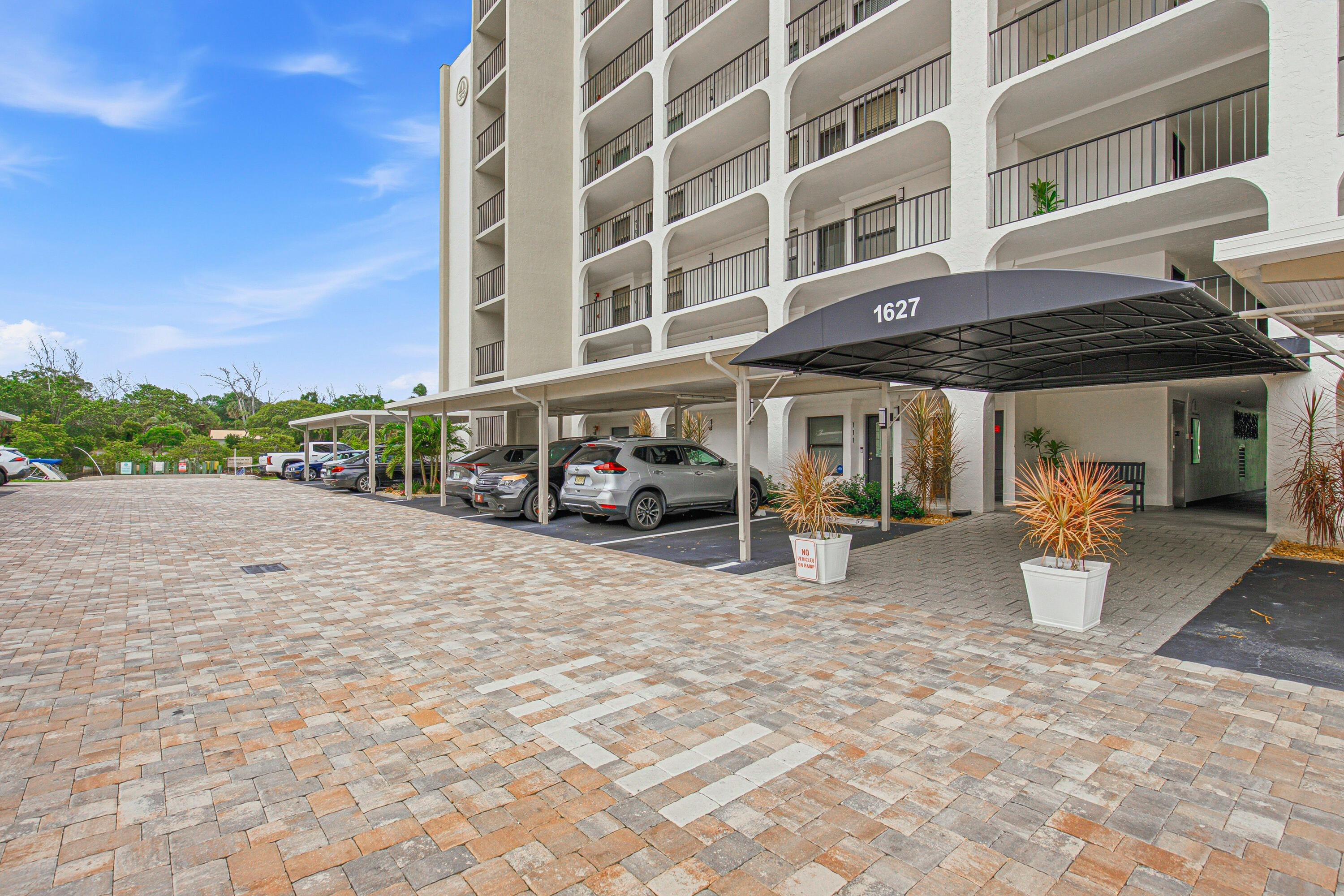 1627 Riverview #615, Deerfield Beach FL 33441