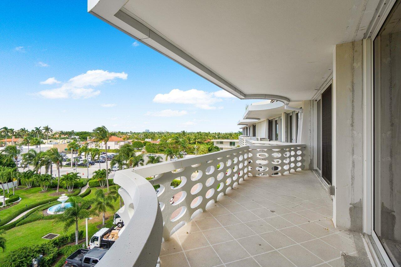 130 Sunrise #616, Palm Beach FL 33480