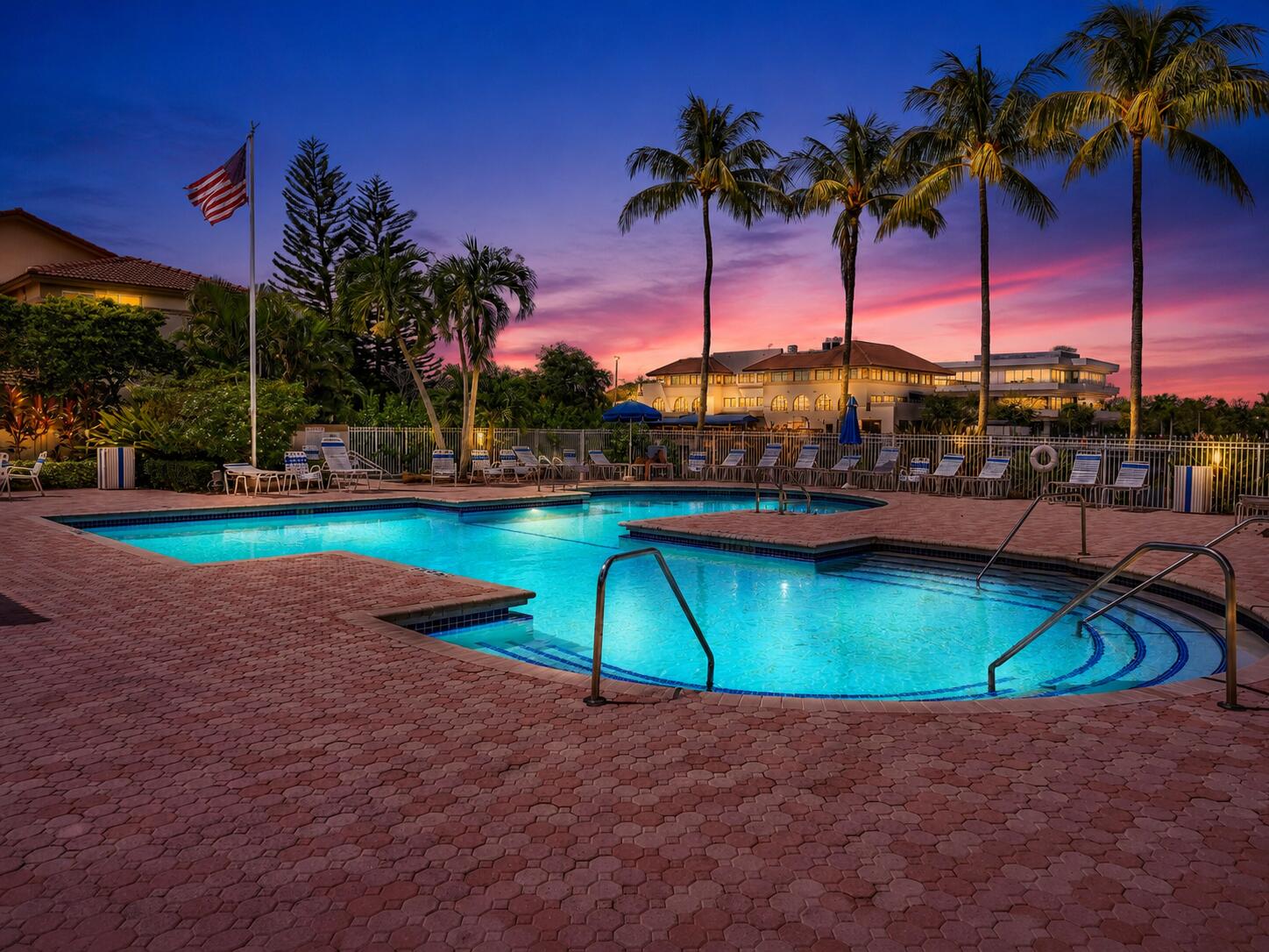 6663 Via Regina, Boca Raton FL 33433