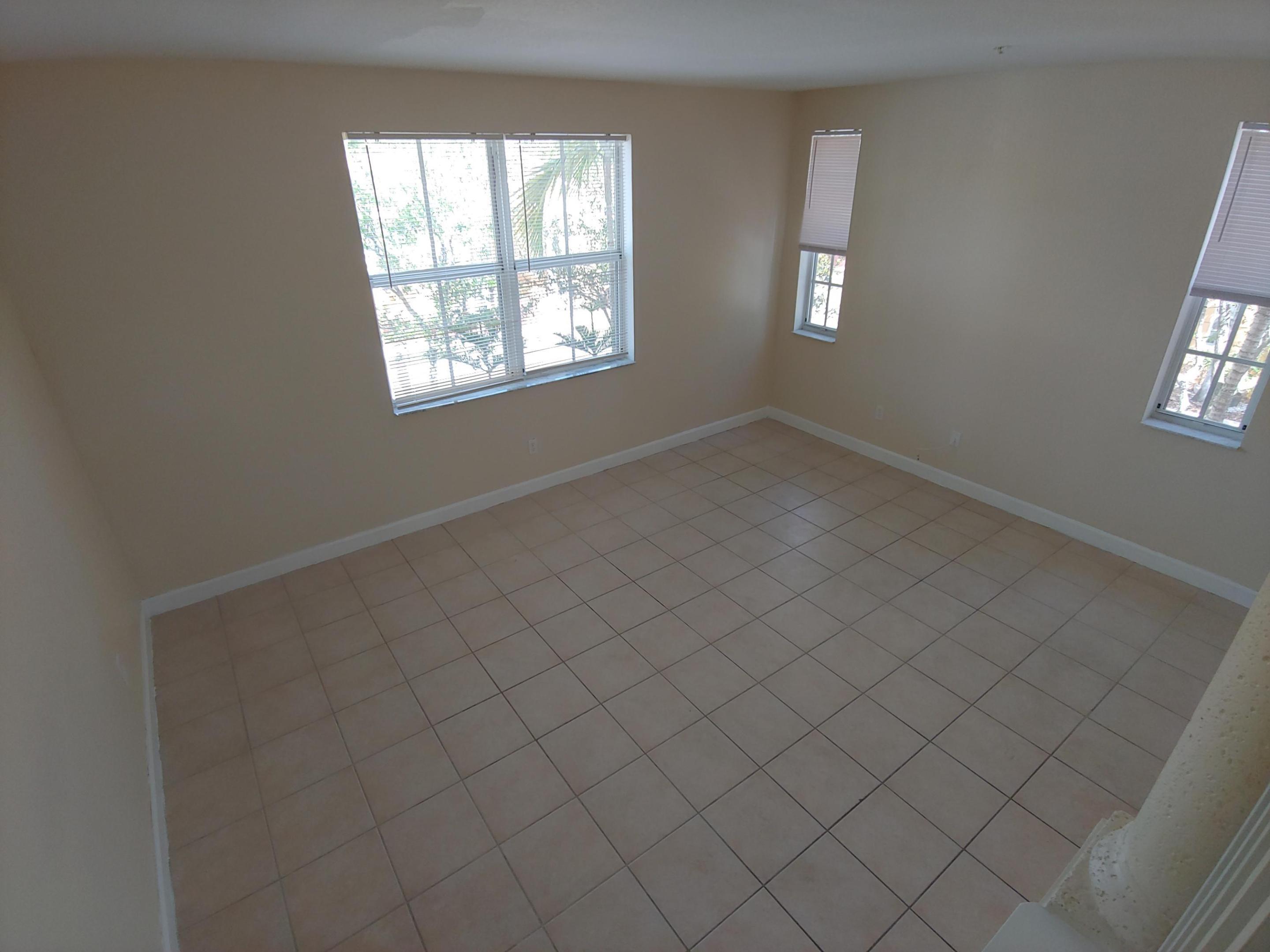 3106 Shoma, West Palm Beach FL 33414