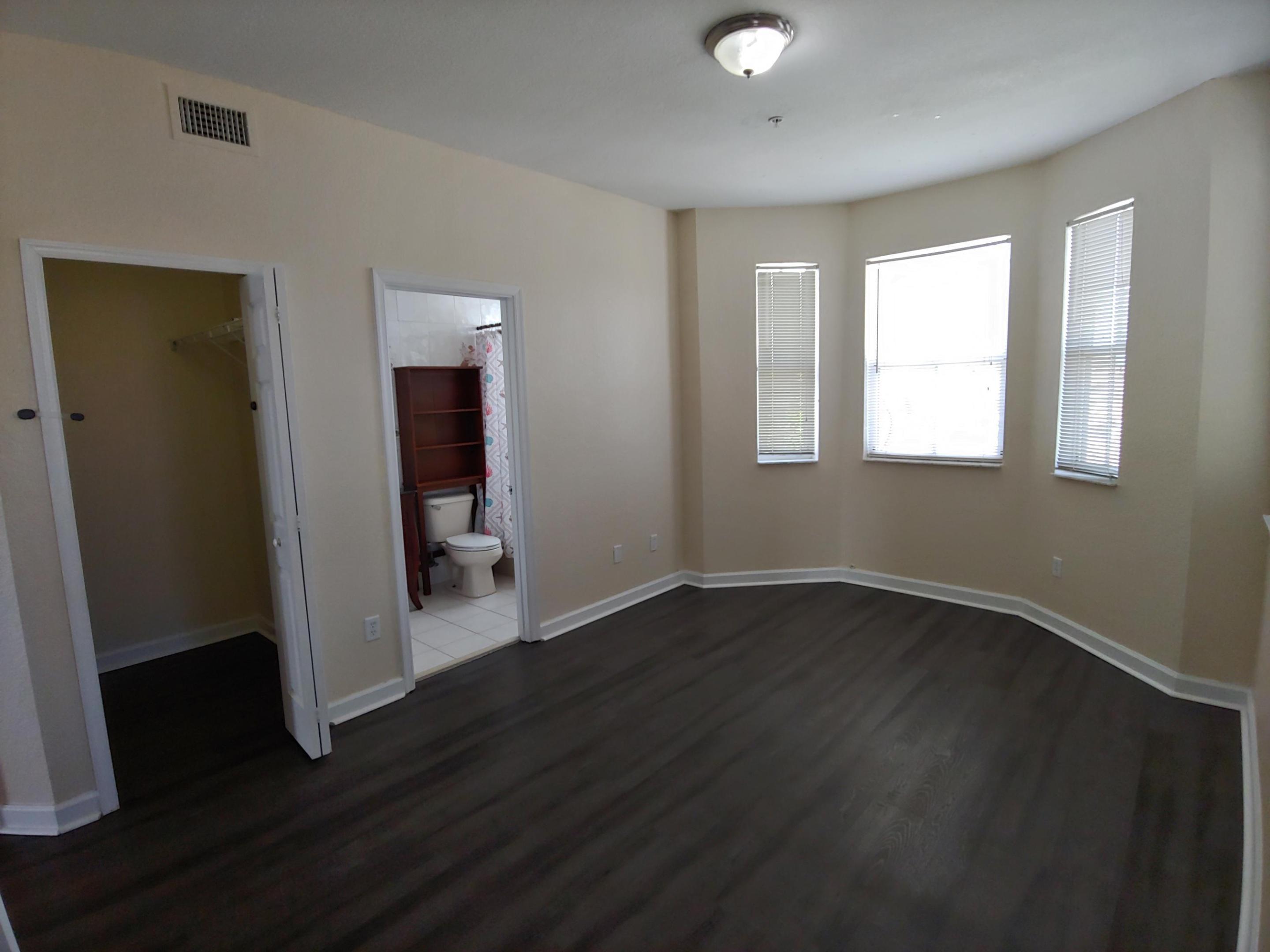 3106 Shoma, West Palm Beach FL 33414