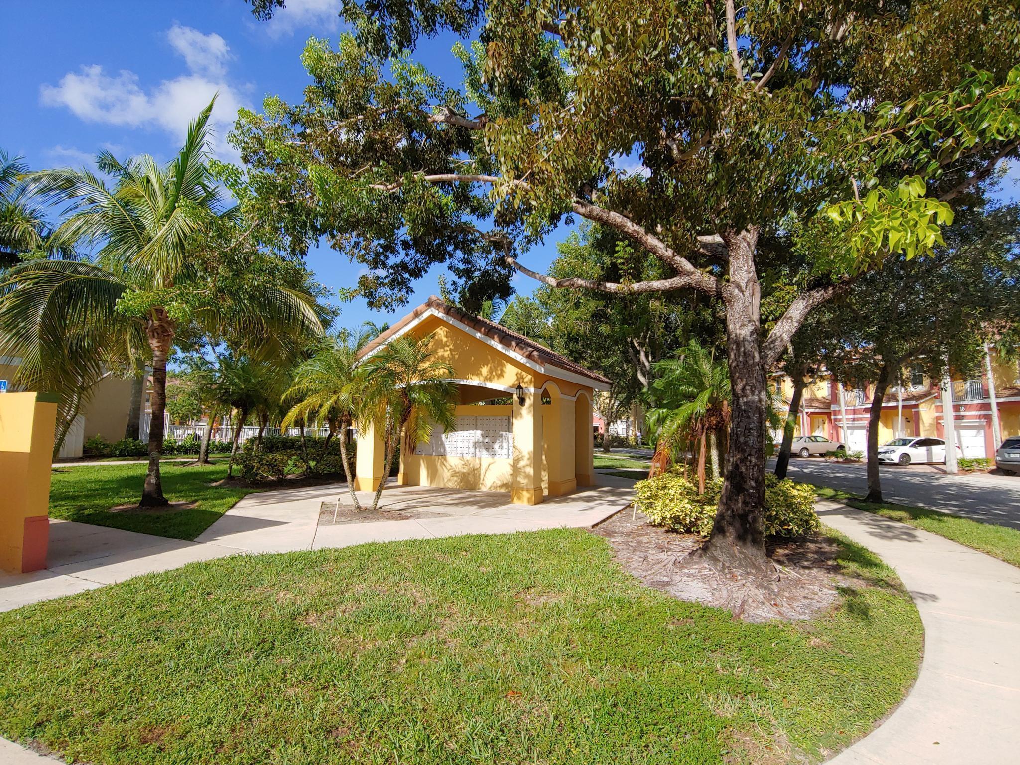 3106 Shoma, West Palm Beach FL 33414